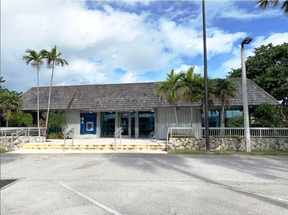 1200 E Blue Heron Boulevard Property Photo 1