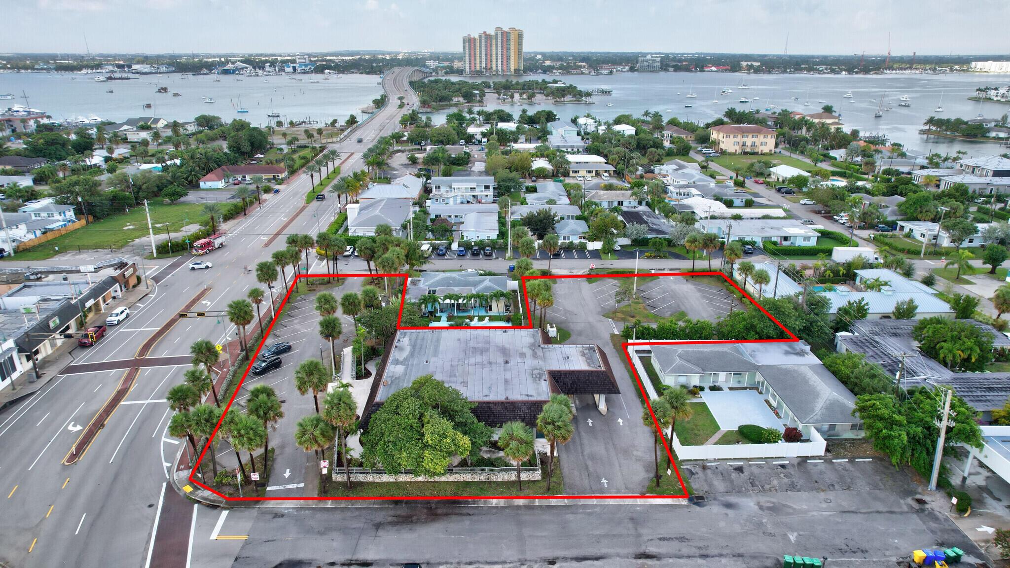 1200 E Blue Heron Boulevard Property Photo 10