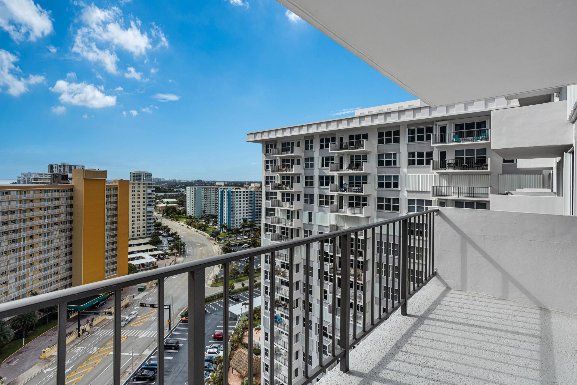 405 N Ocean Boulevard 1704 Property Photo 24
