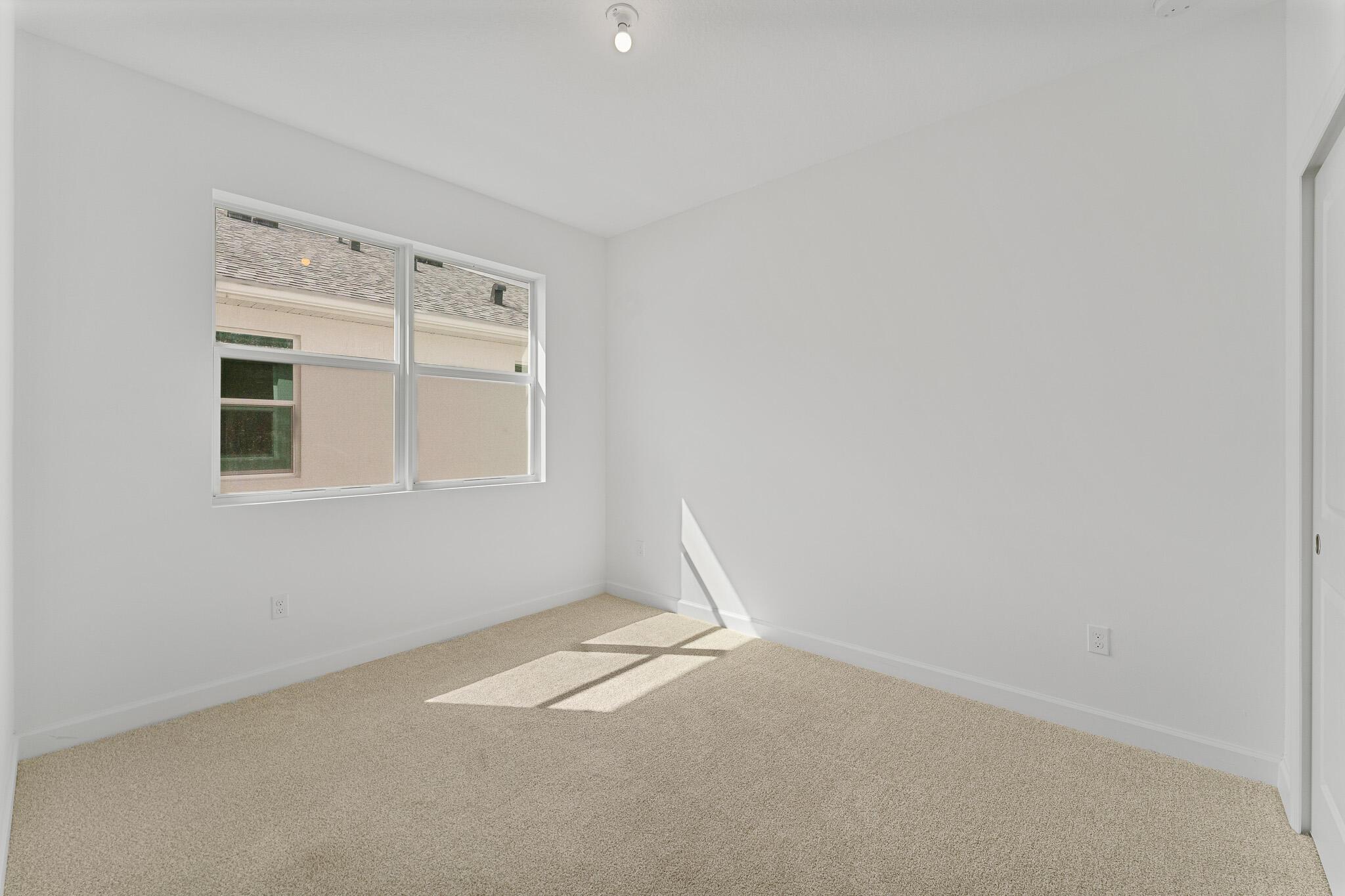 14335 Sw Skye Drive Property Photo 12