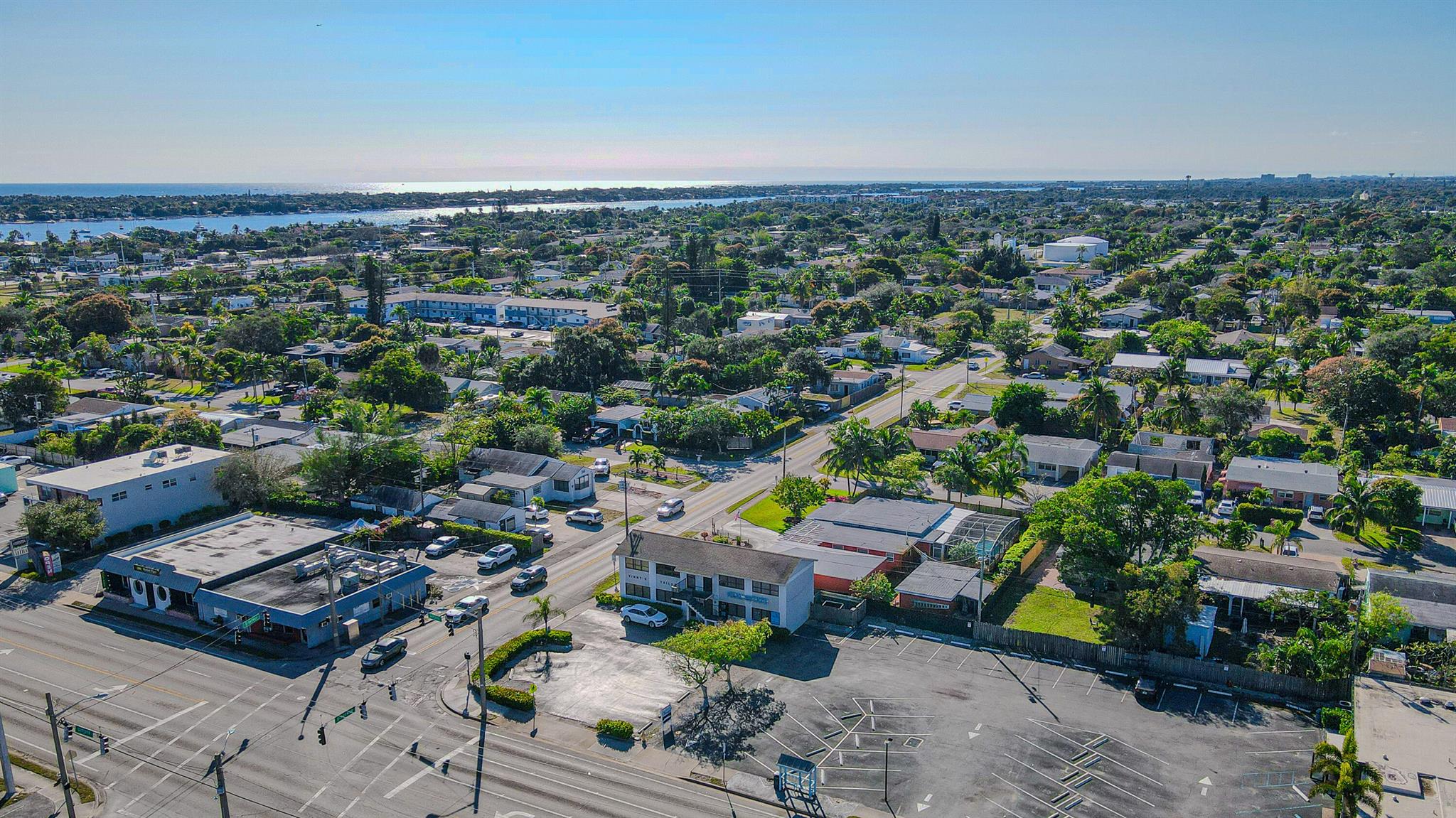 615 W Lantana Road Property Photo 4