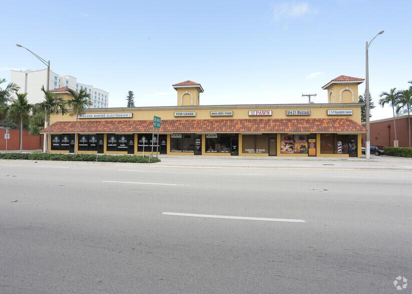 2223 S Federal Highway Property Photo 2