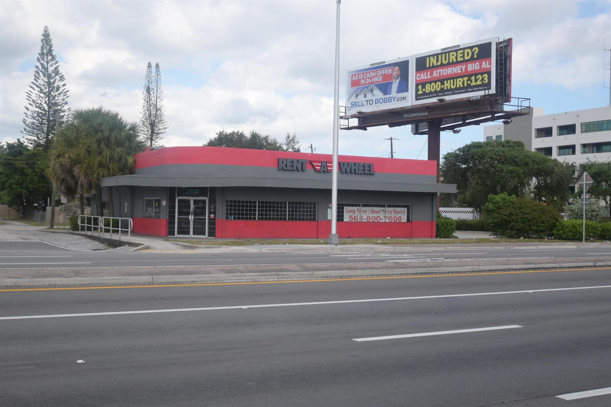 2731 W Broward Boulevard Property Photo 1