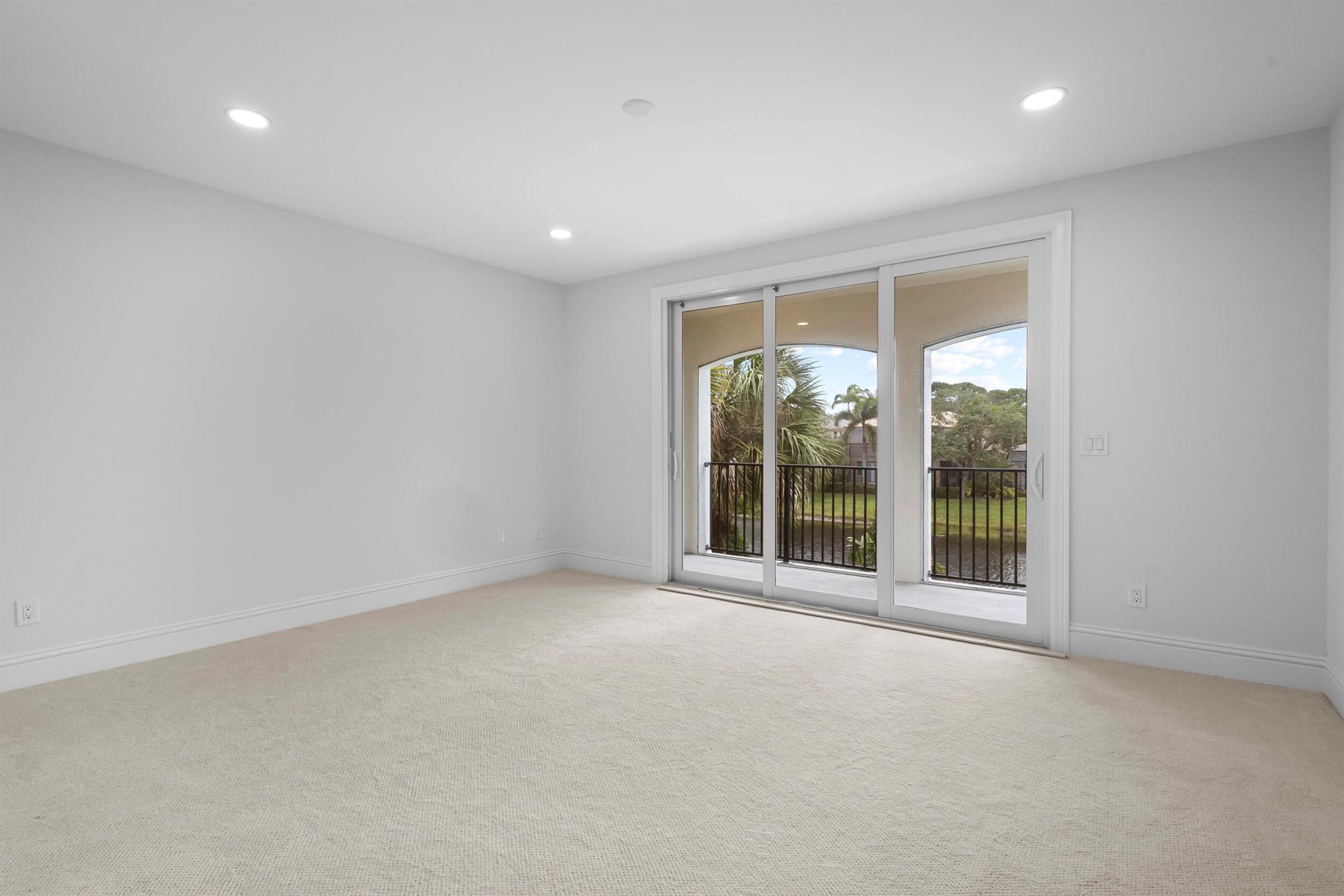 1423 E Barlow Court E Property Photo 29