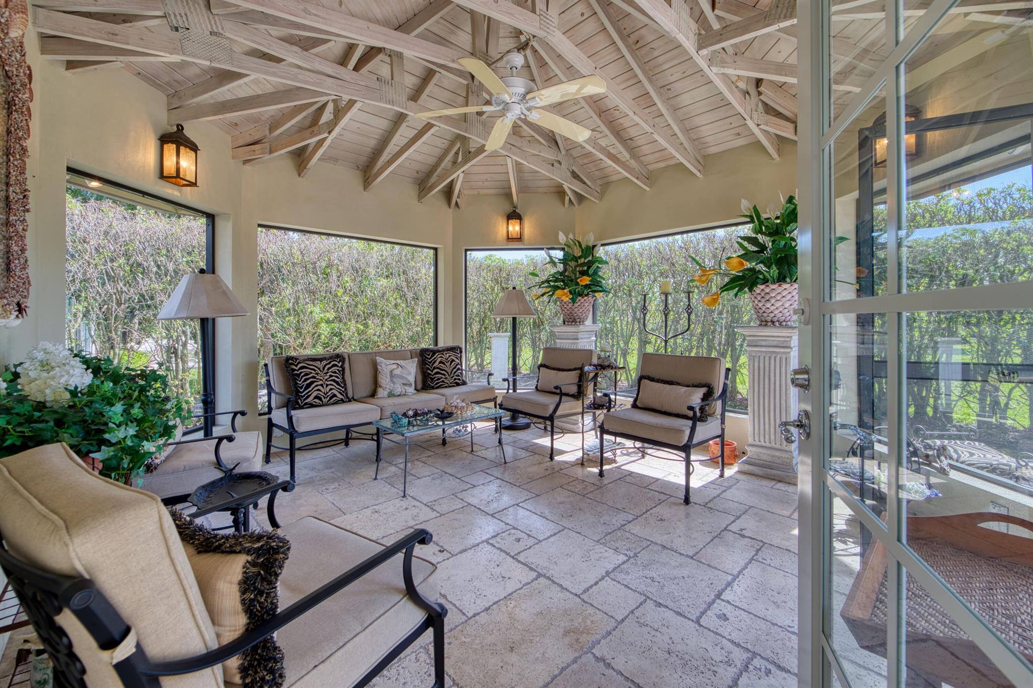 530 Forestview Drive Property Photo