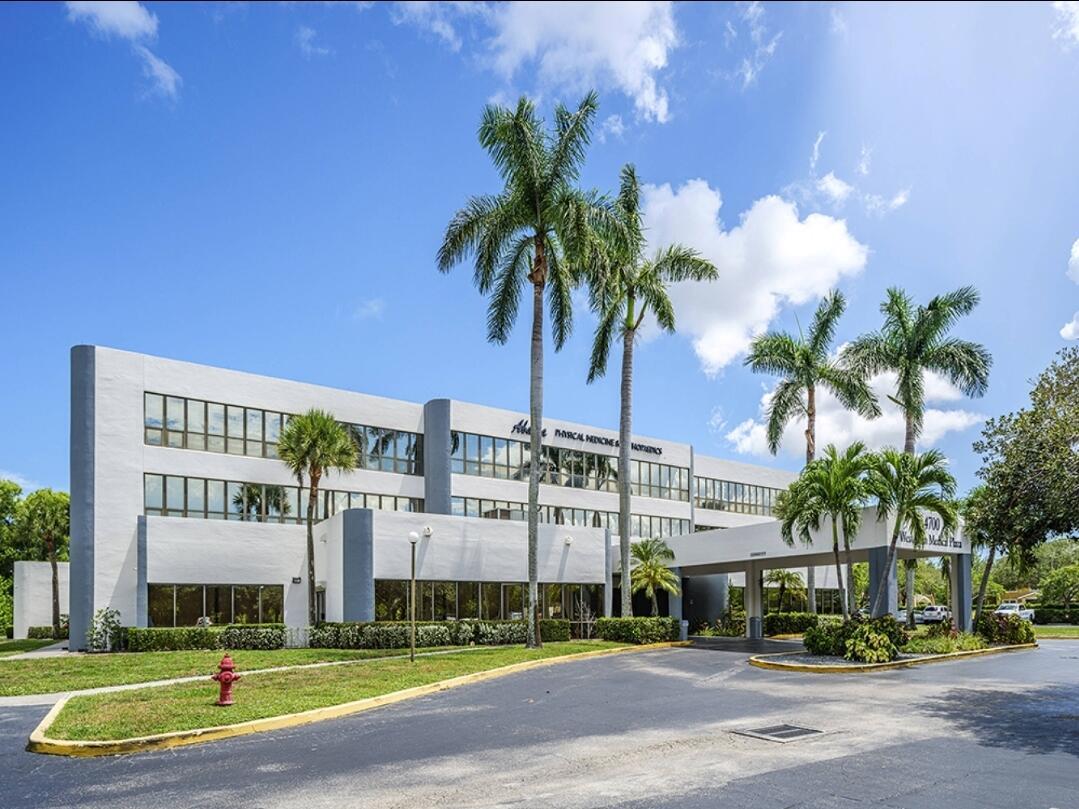 4700 N Congress Avenue 305 Property Photo 1
