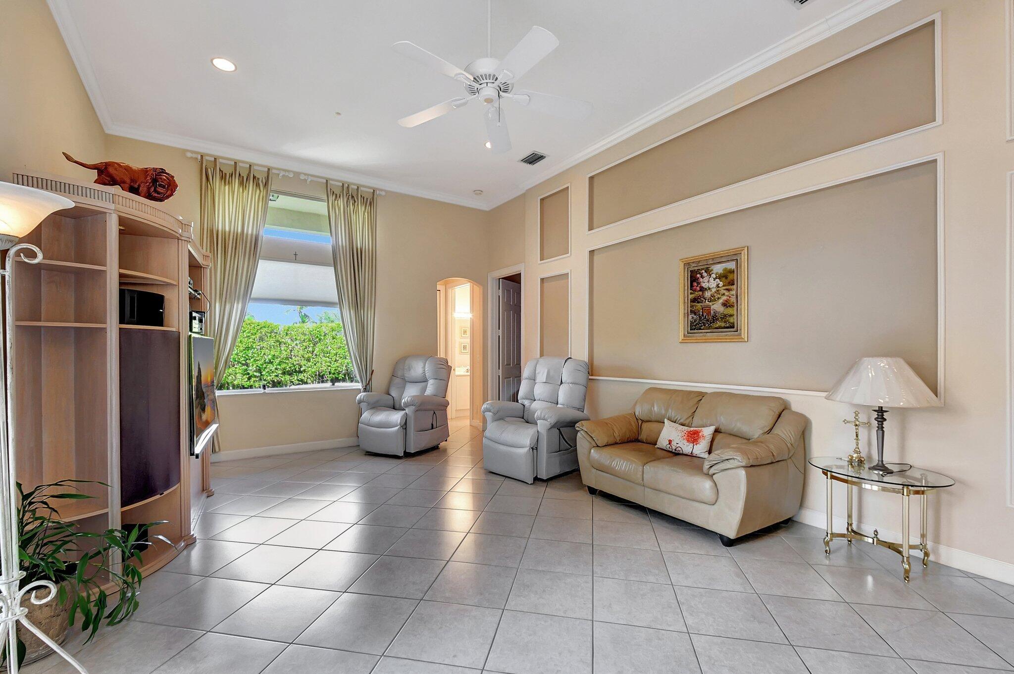 9635 Parkview Avenue Property Photo 32