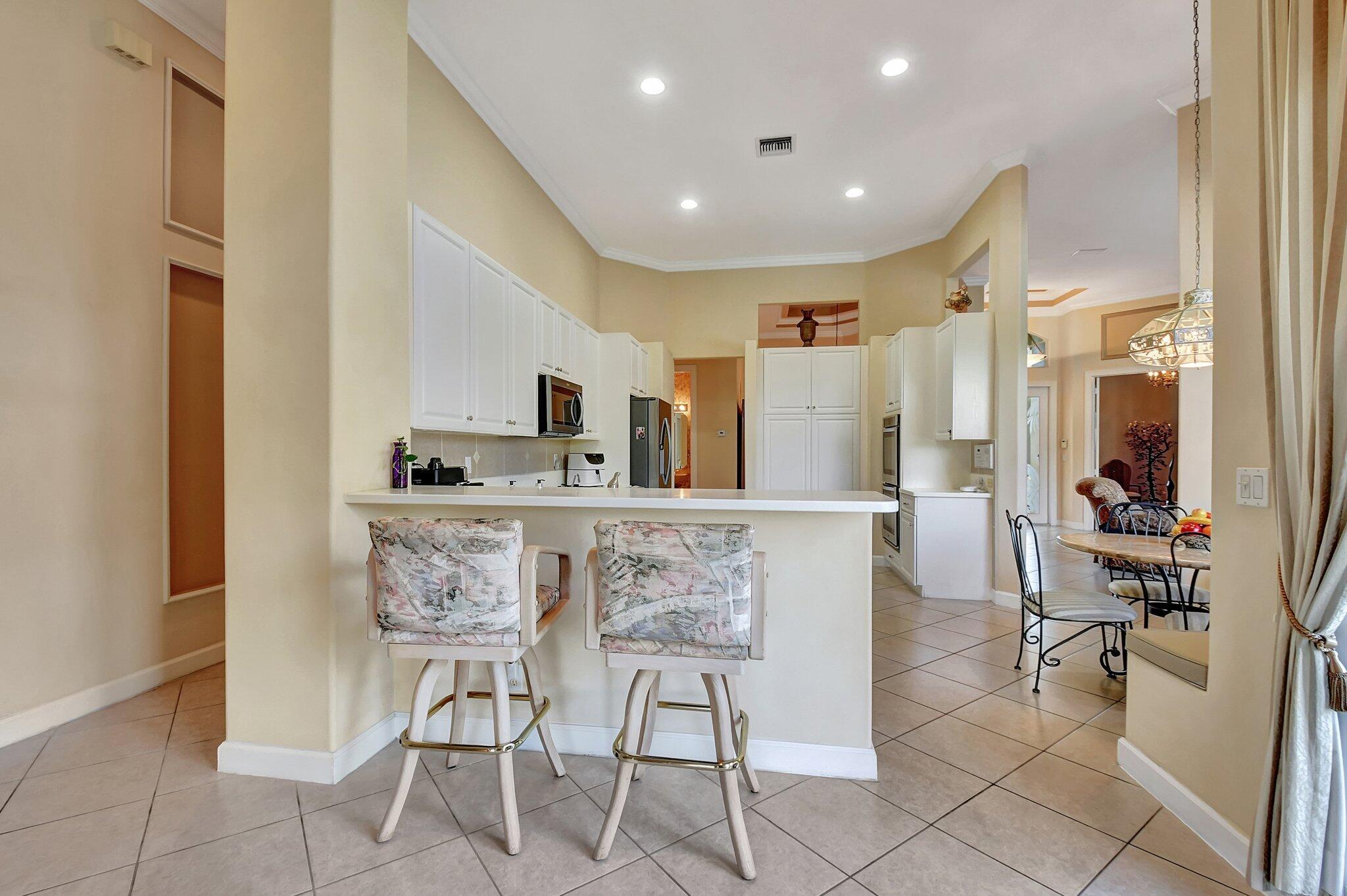9635 Parkview Avenue Property Photo 33
