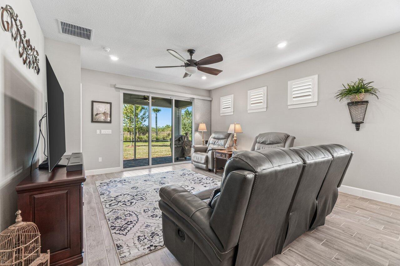 13207 Sw Vermillion Circle Property Photo 13