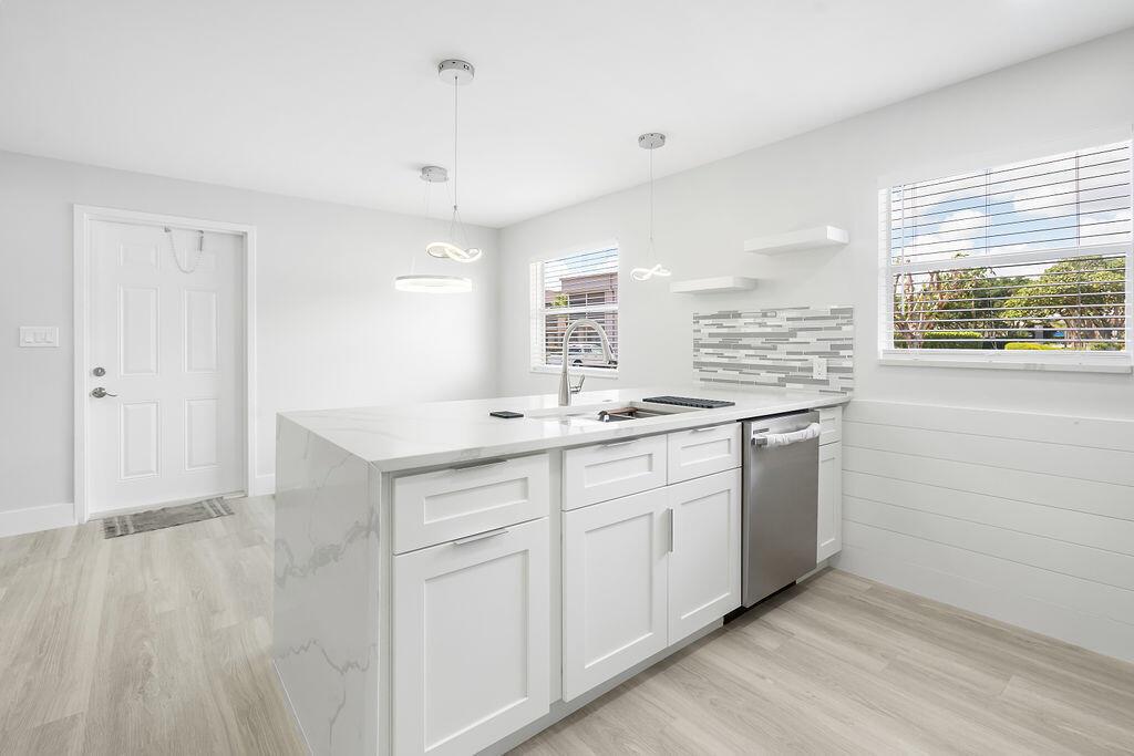 385 Flanders I Property Photo 1