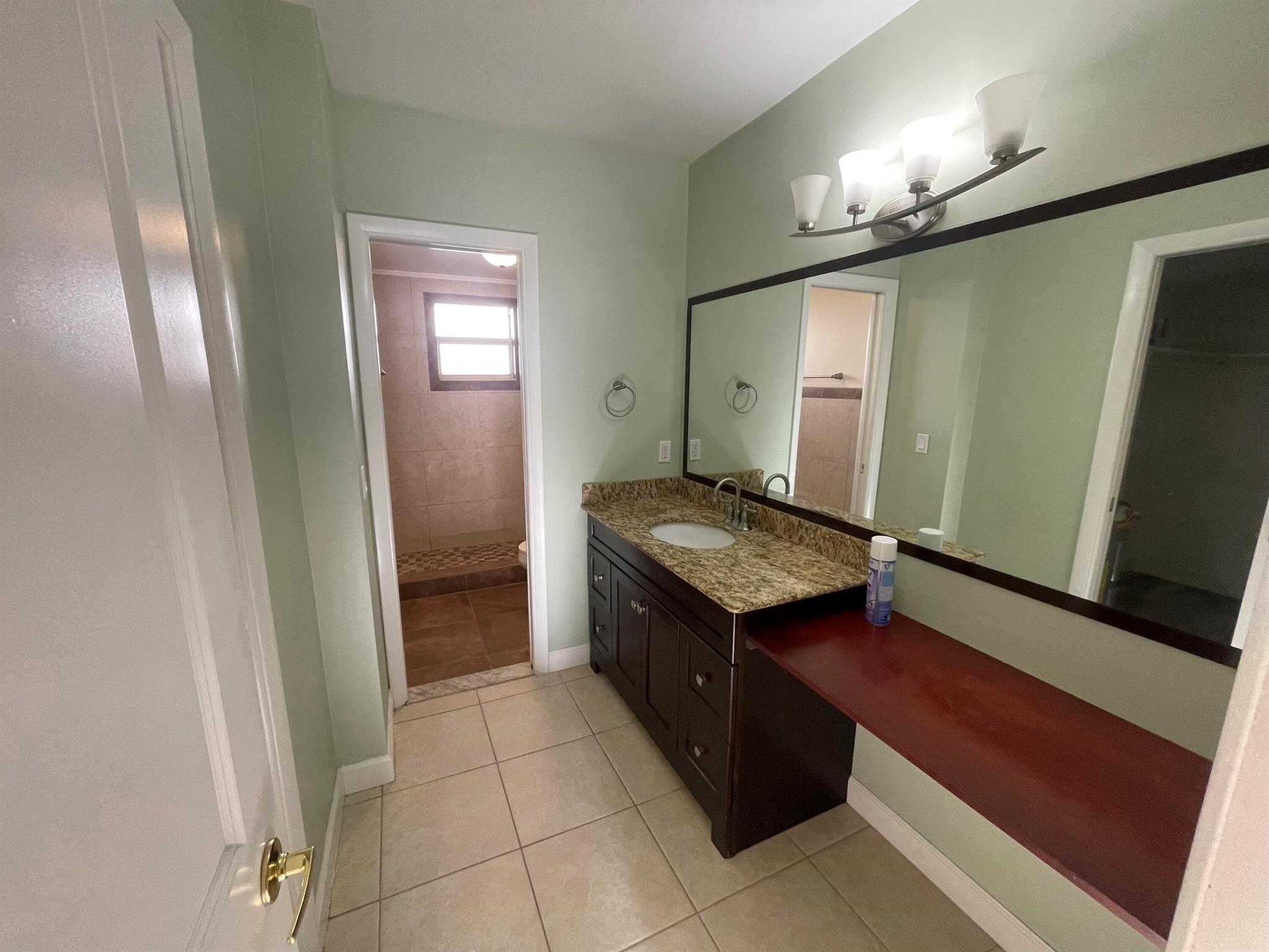 761 Hummingbird Way 103 Property Photo 6