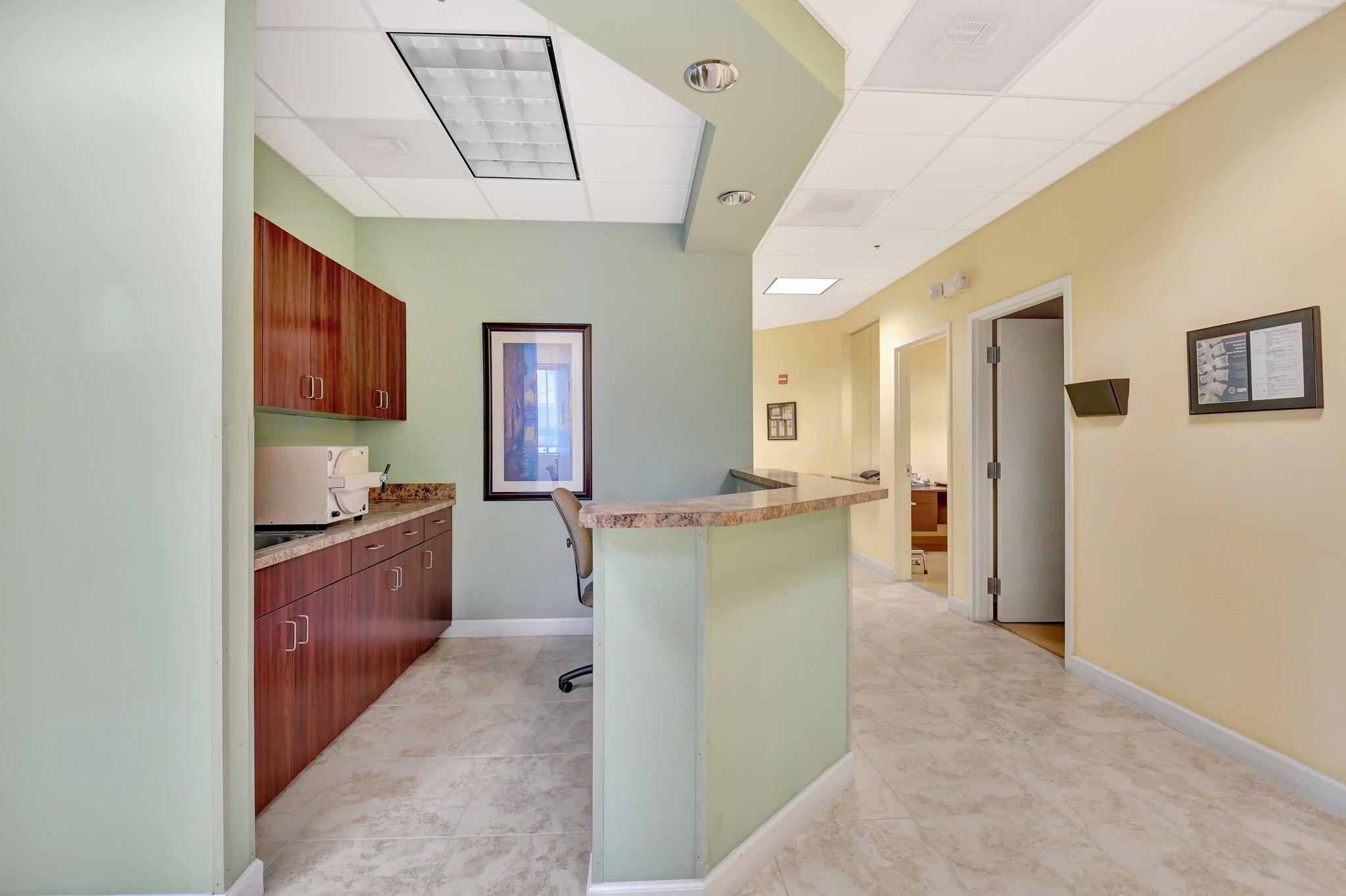 15300 Jog Road 108 Property Photo 10