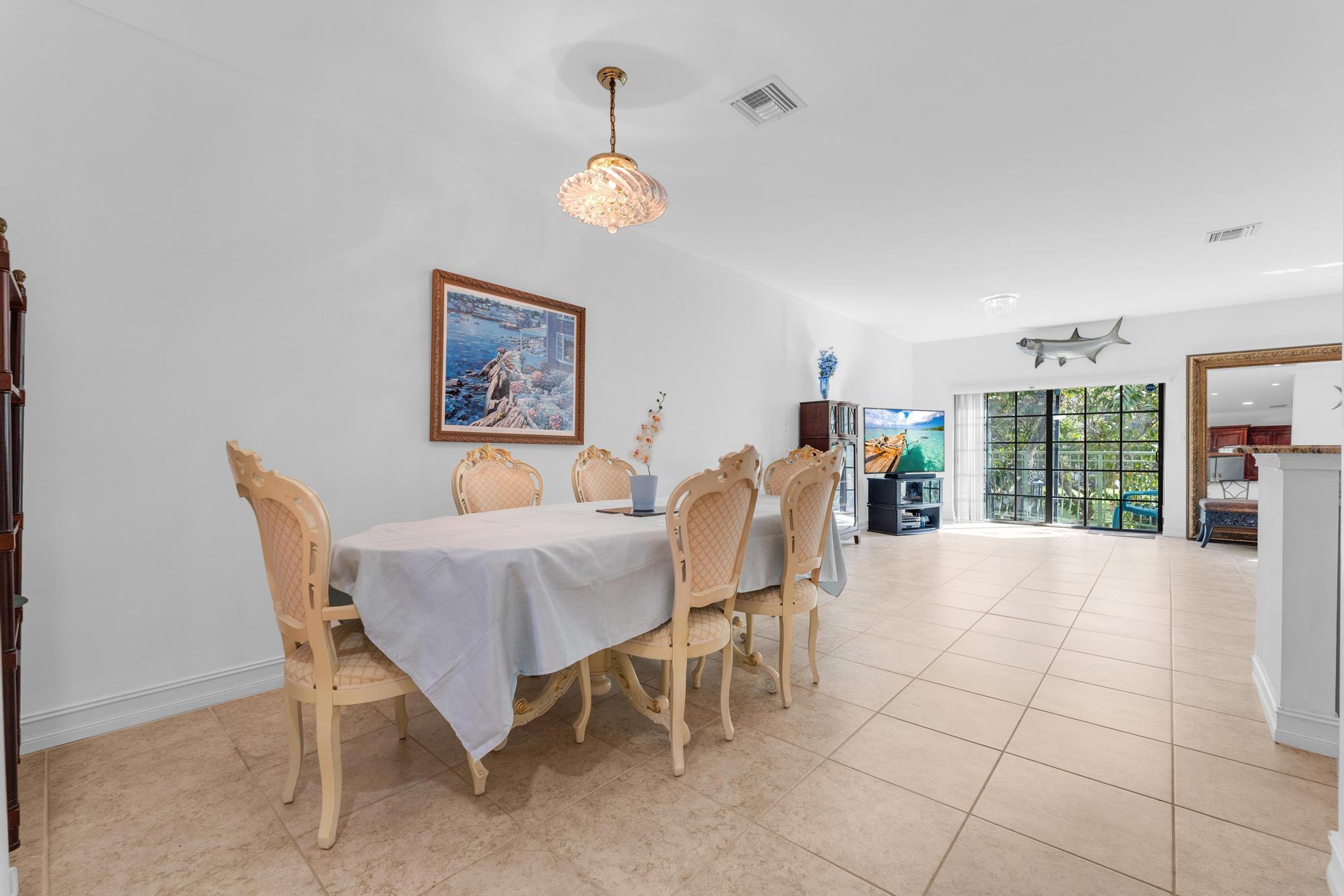 2924 Hidden Harbour Court Property Photo 35