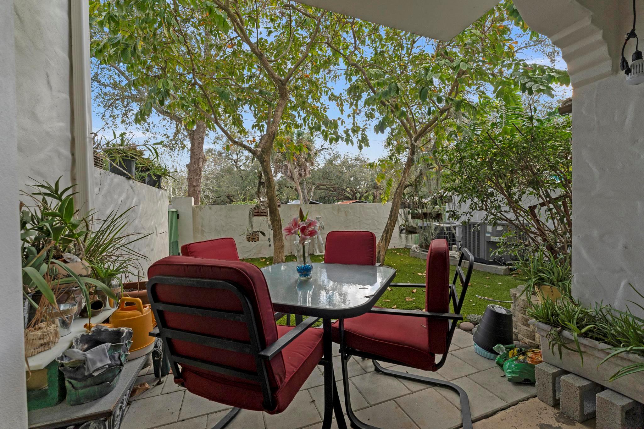 2924 Hidden Harbour Court Property Photo 40