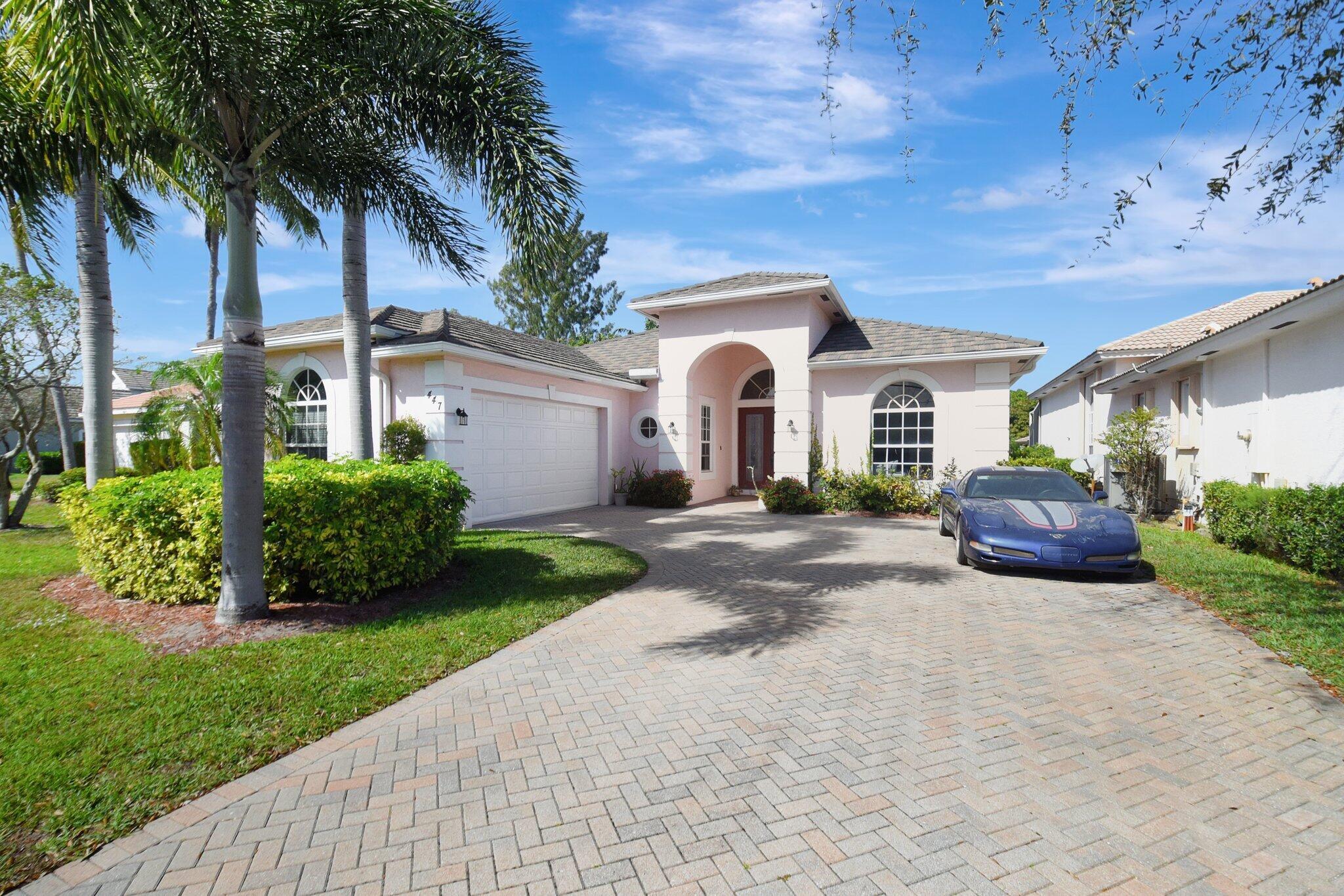 447 Pine Tree Court Property Photo