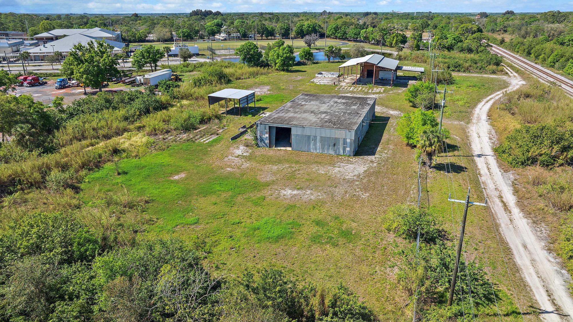 15803 Sw Farm Road Property Photo 15
