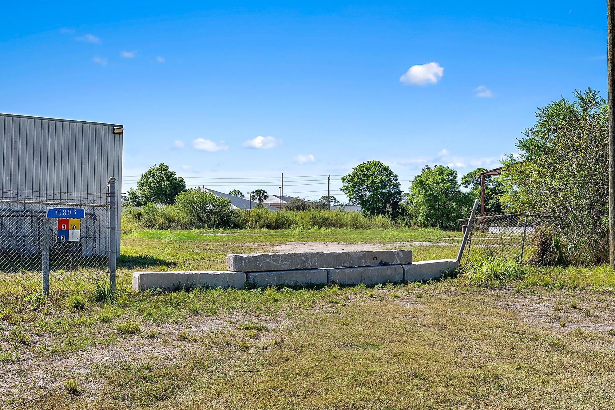 15803 Sw Farm Road Property Photo 22