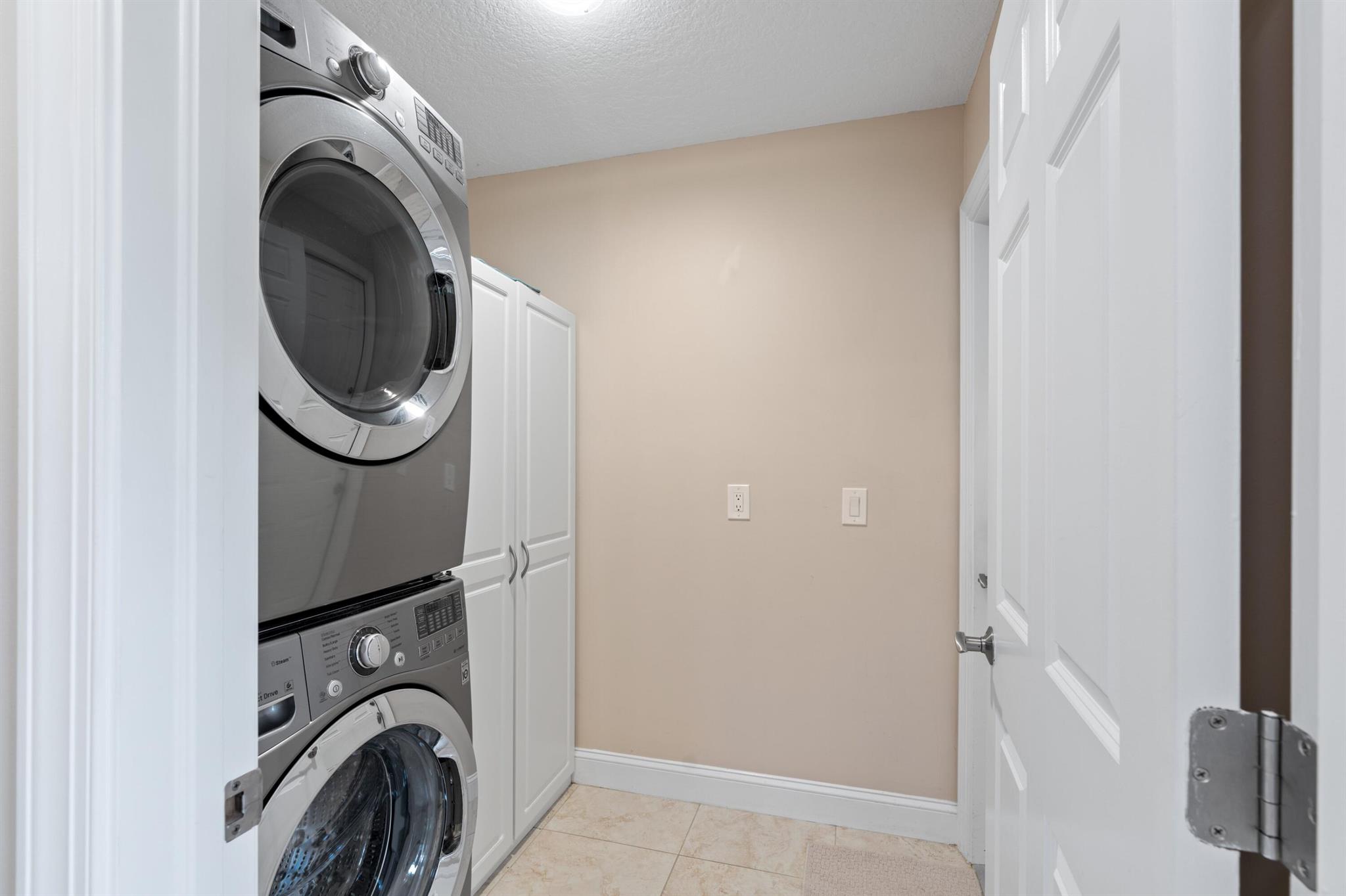 16146 78th Drive N Property Photo 37
