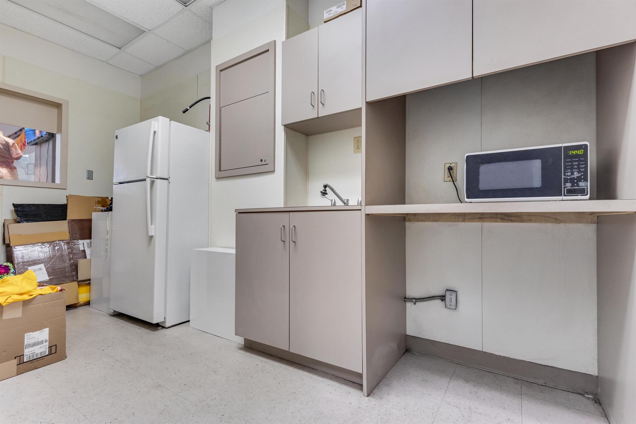 3056 Nw Federal Highway Property Photo 18