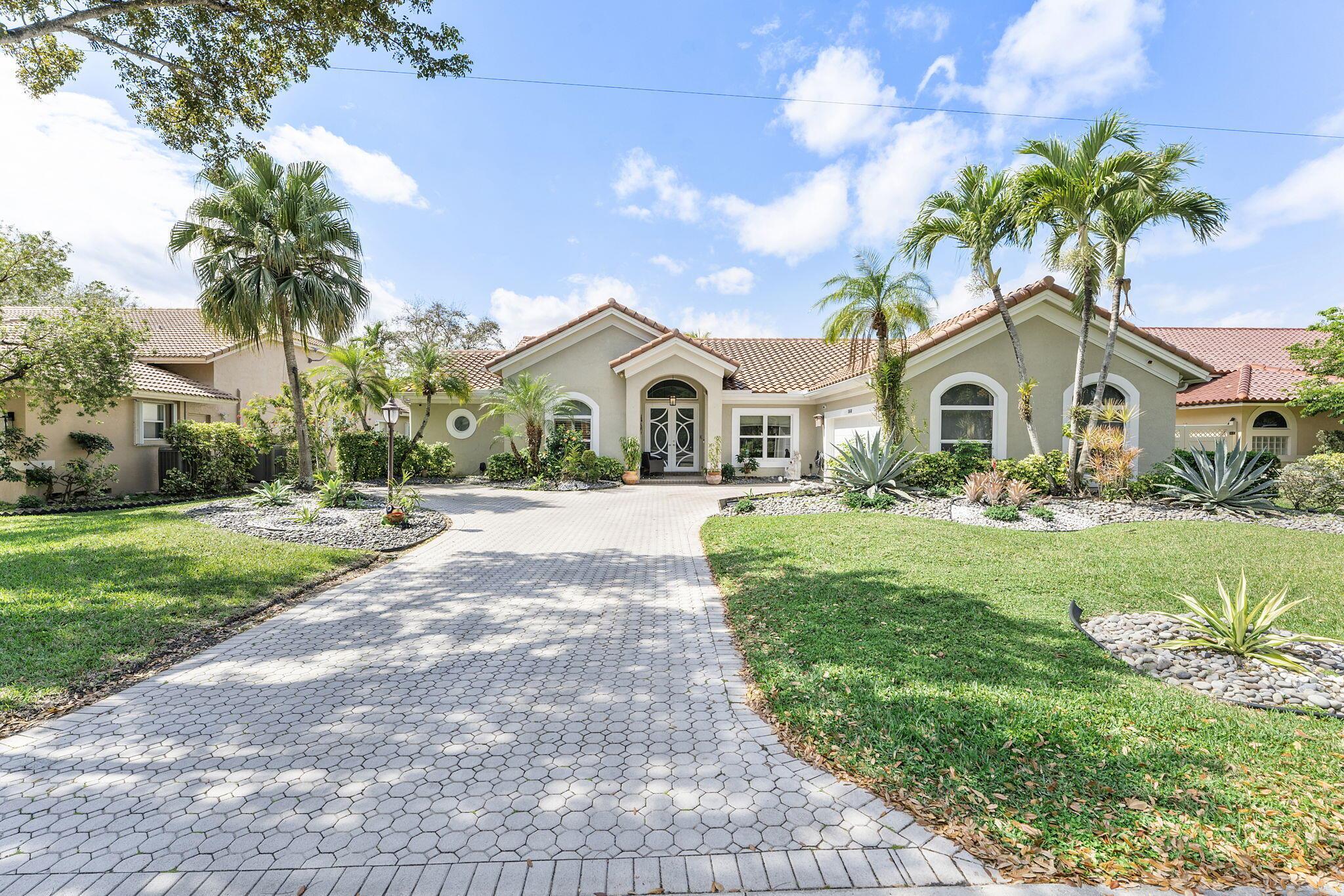 5668 Nw 100th Way Property Photo 1