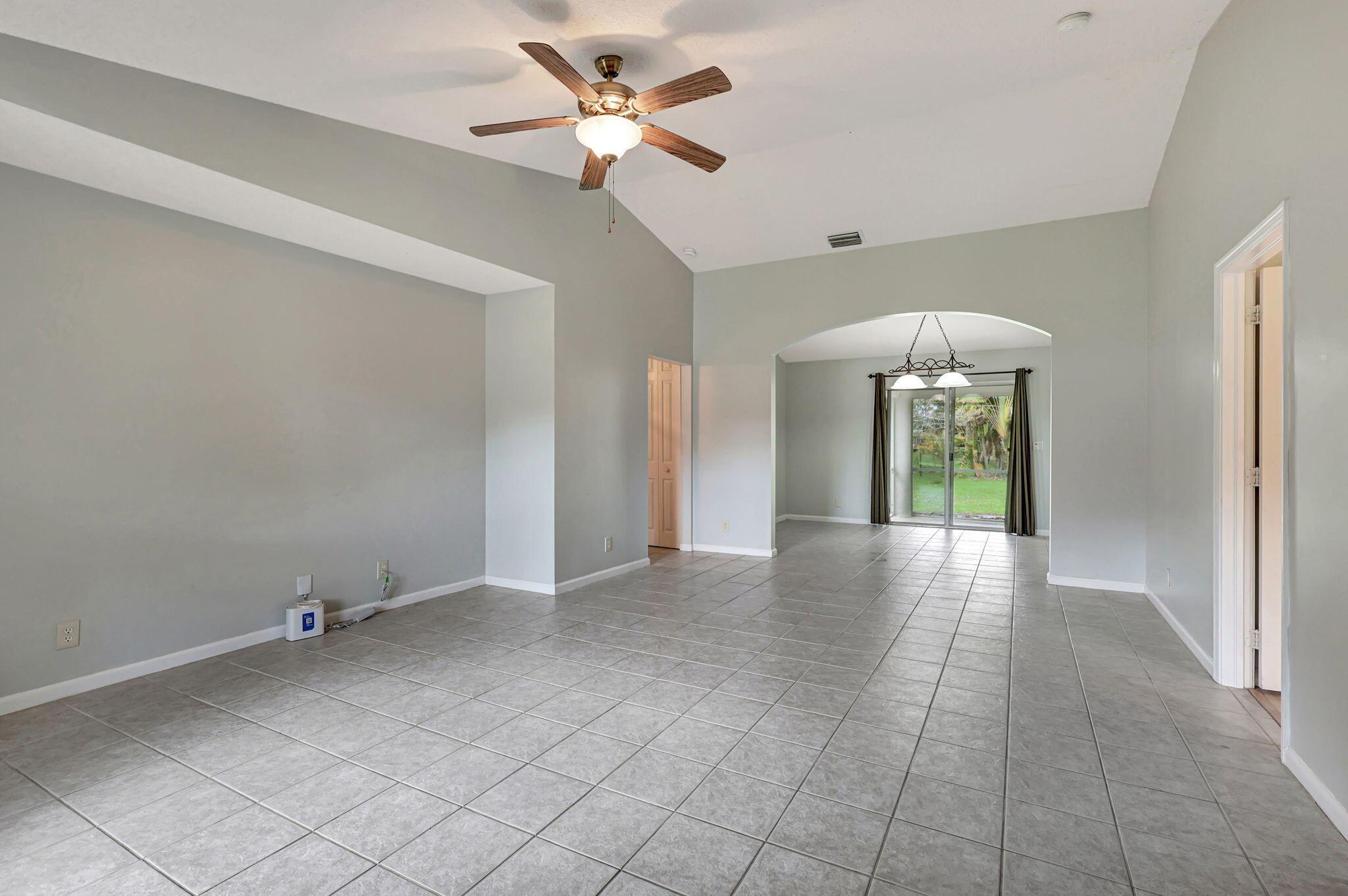 12021 61st Street N Property Photo 5