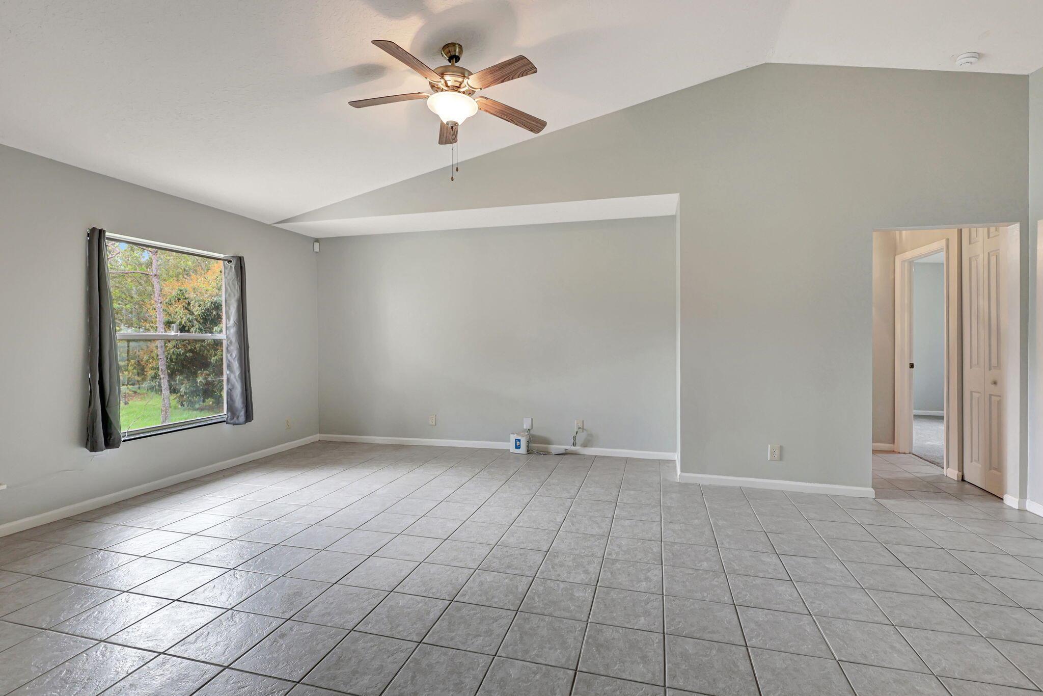 12021 61st Street N Property Photo 6