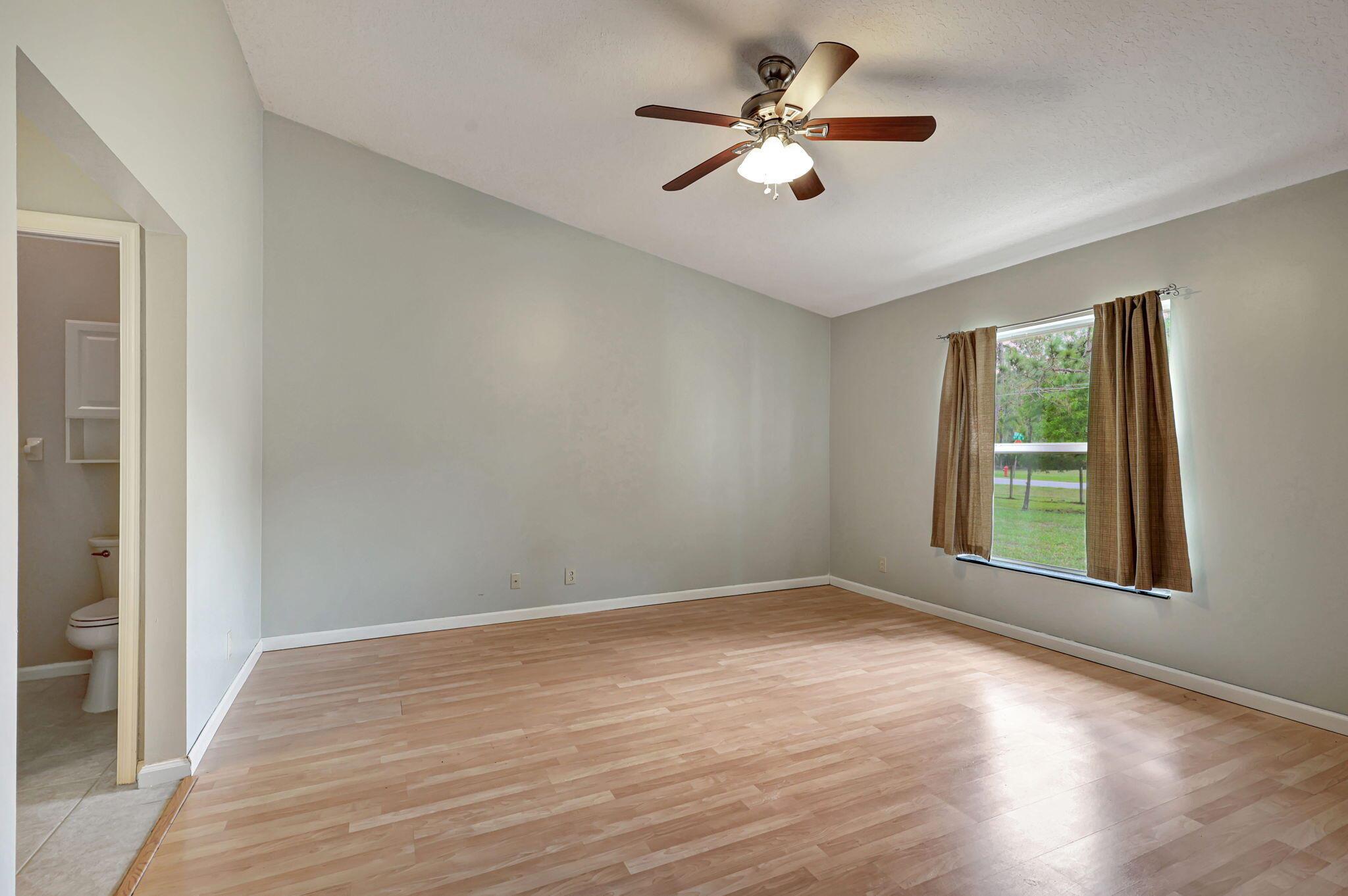 12021 61st Street N Property Photo 8