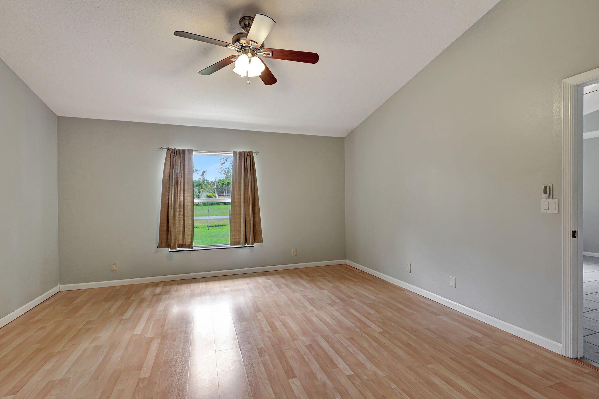 12021 61st Street N Property Photo 10