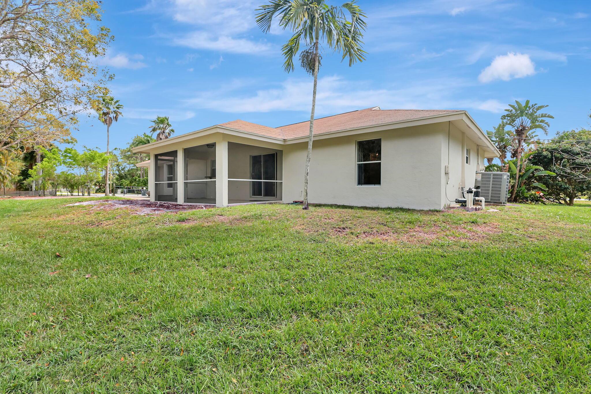 12021 61st Street N Property Photo 36