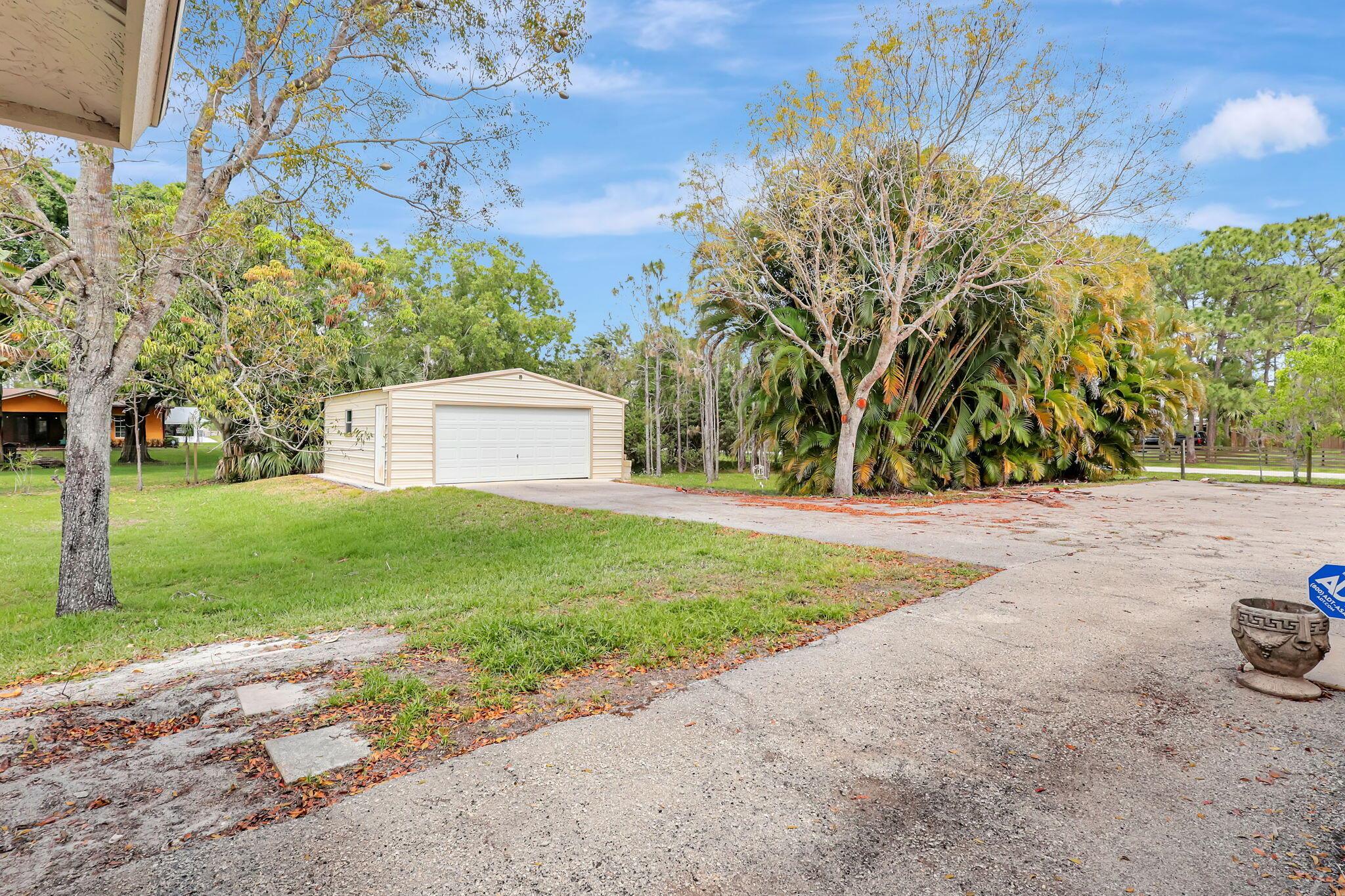12021 61st Street N Property Photo 37