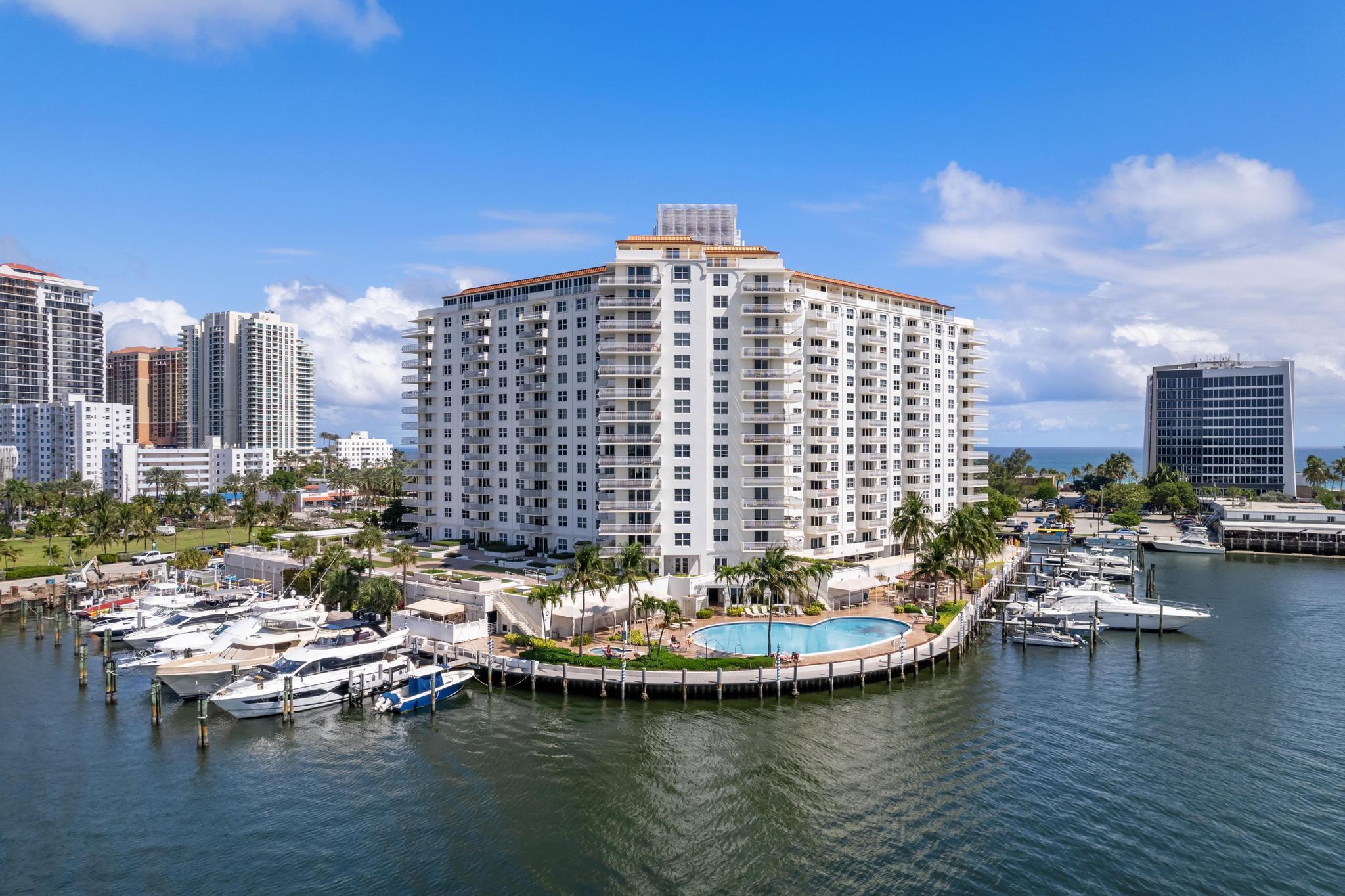 1 Las Olas Circle 108 Property Photo 3