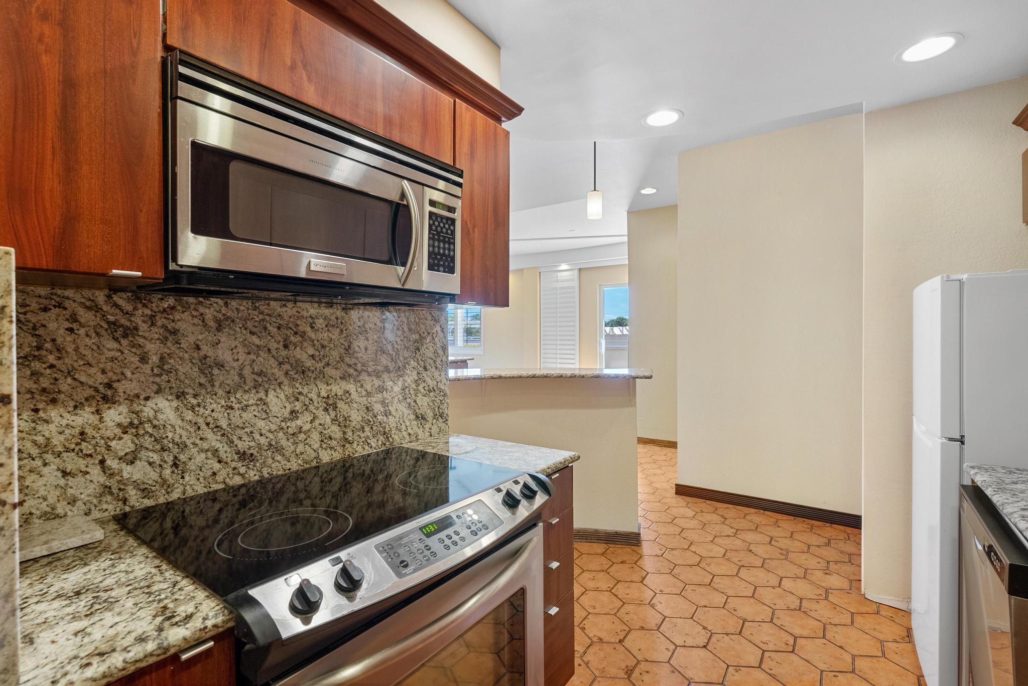 1 Las Olas Circle 108 Property Photo 15