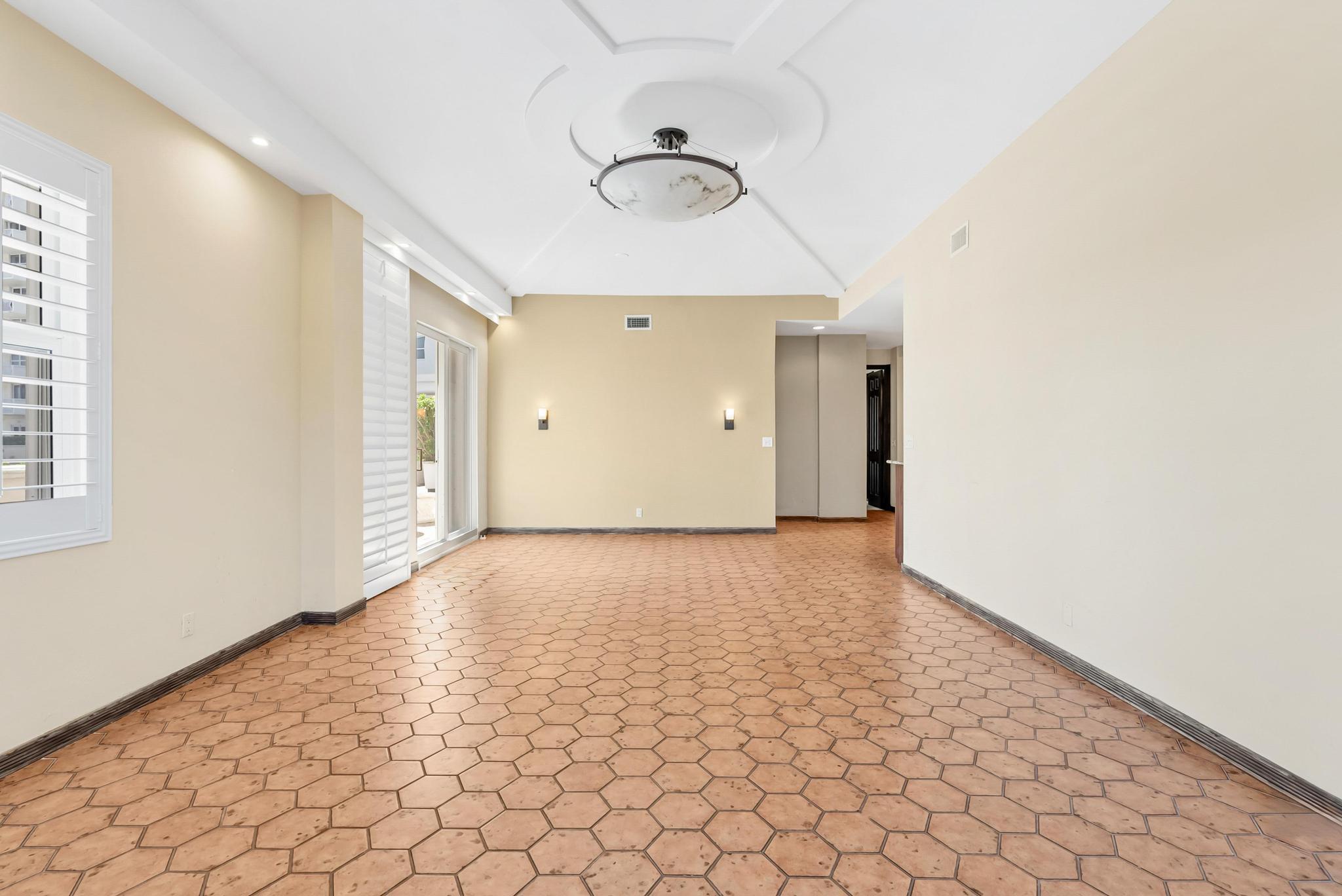 1 Las Olas Circle 108 Property Photo 18