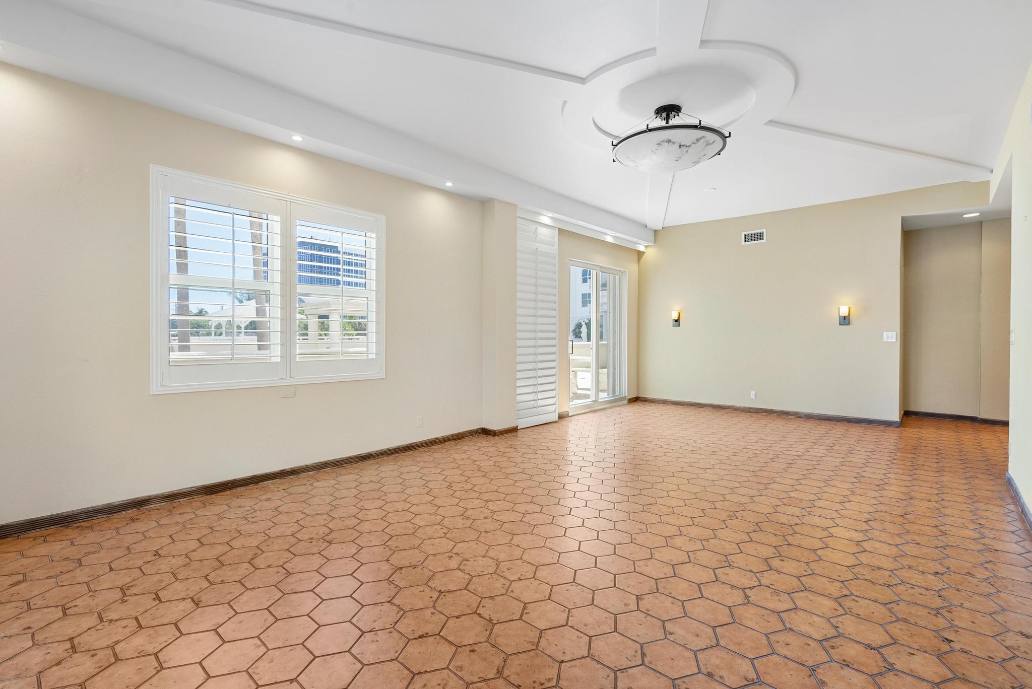 1 Las Olas Circle 108 Property Photo 20