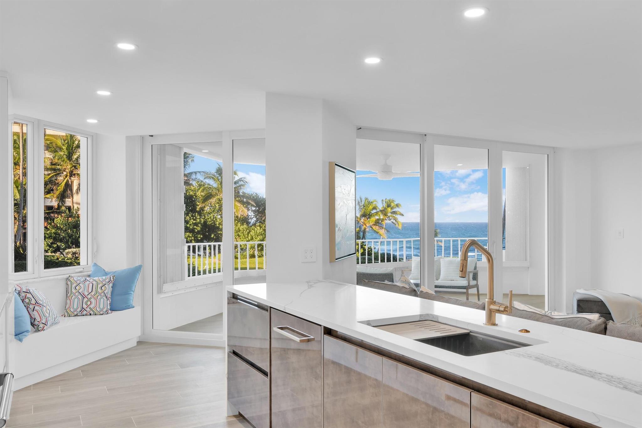 500 S Ocean Boulevard 303 Property Photo 5