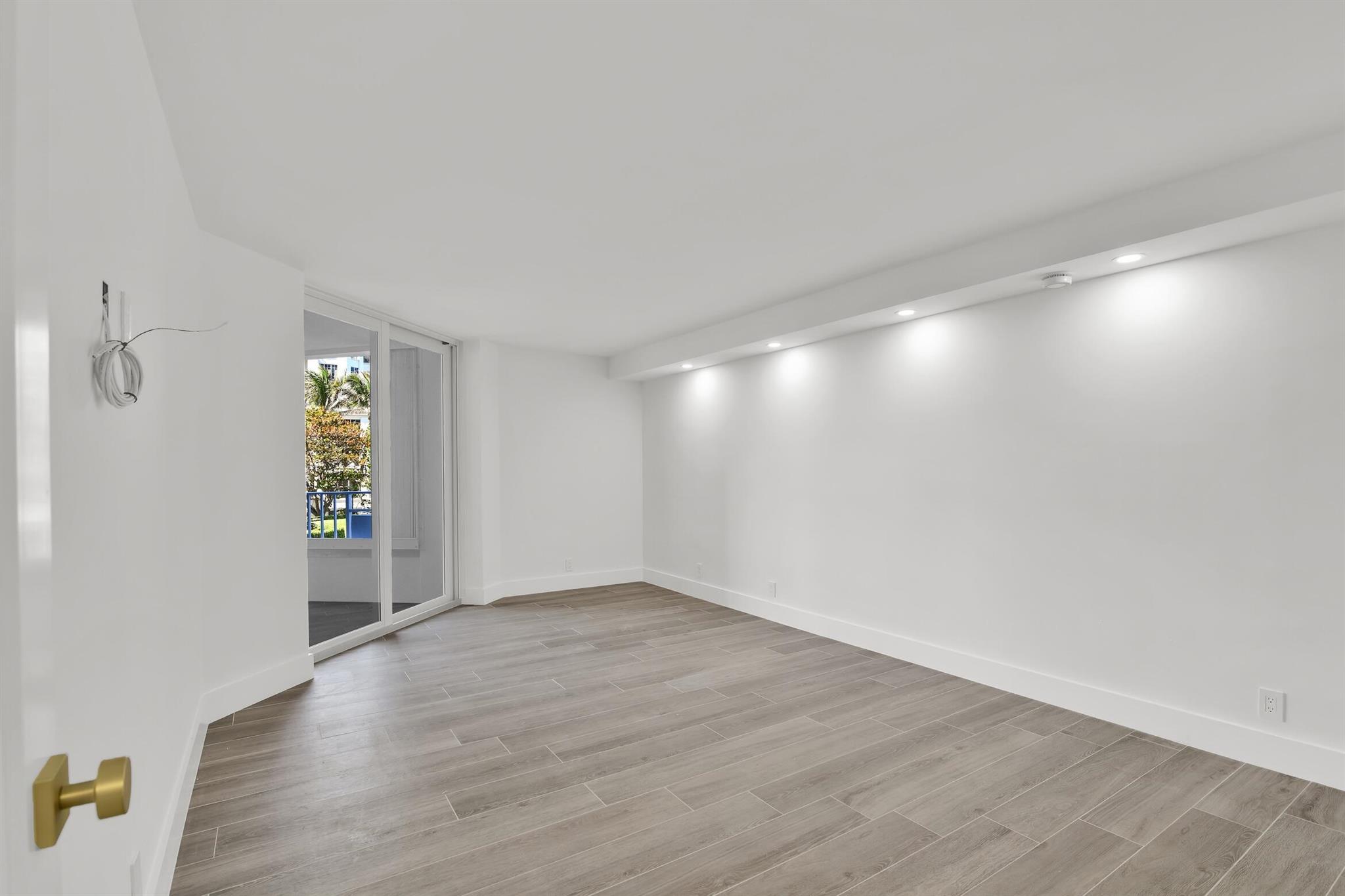 500 S Ocean Boulevard 303 Property Photo 14