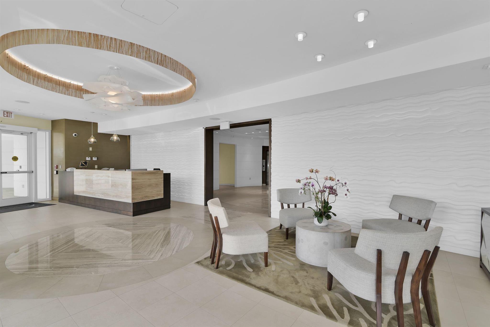 500 S Ocean Boulevard 303 Property Photo 27