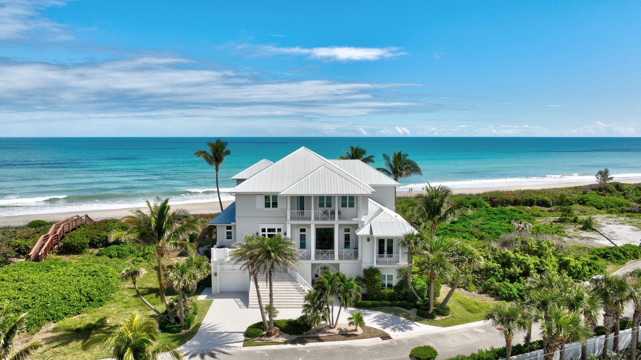 8316 S Ocean Drive Property Photo 1