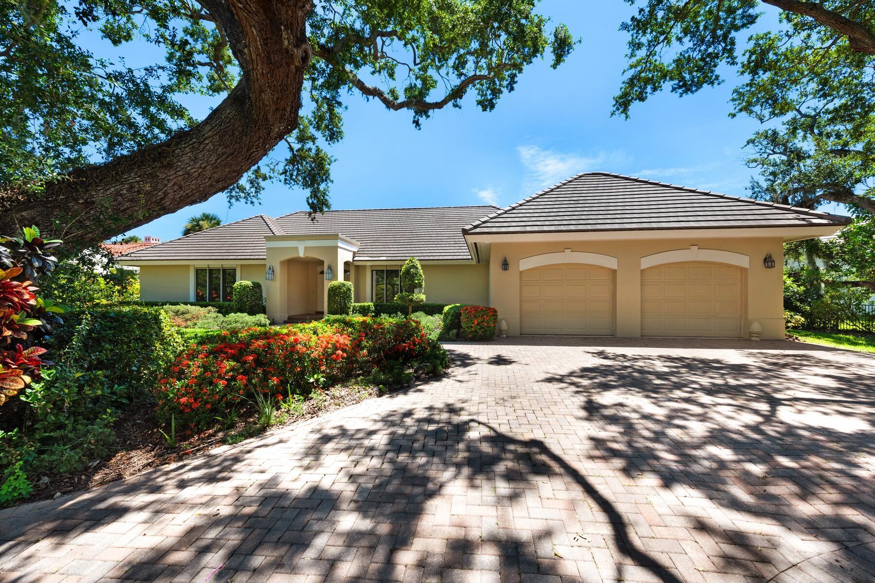 370 Shores Drive Property Photo 1