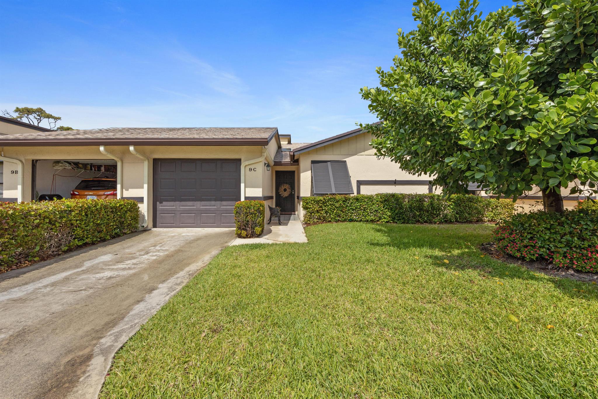9 Ridge Pointe Drive C Property Photo