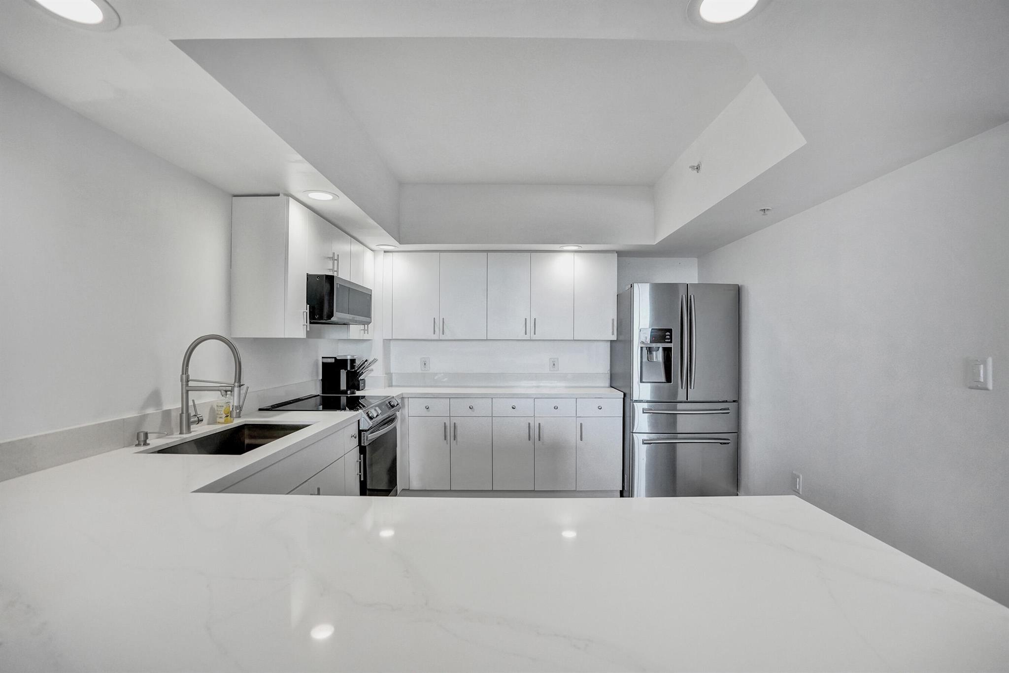 100 N Federal Highway 528 Property Photo 6