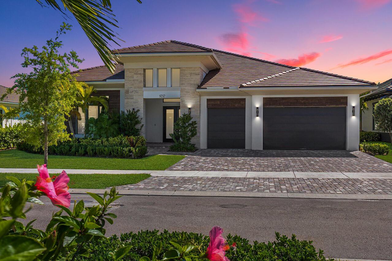 9232 Coral Isles Circle Property Photo
