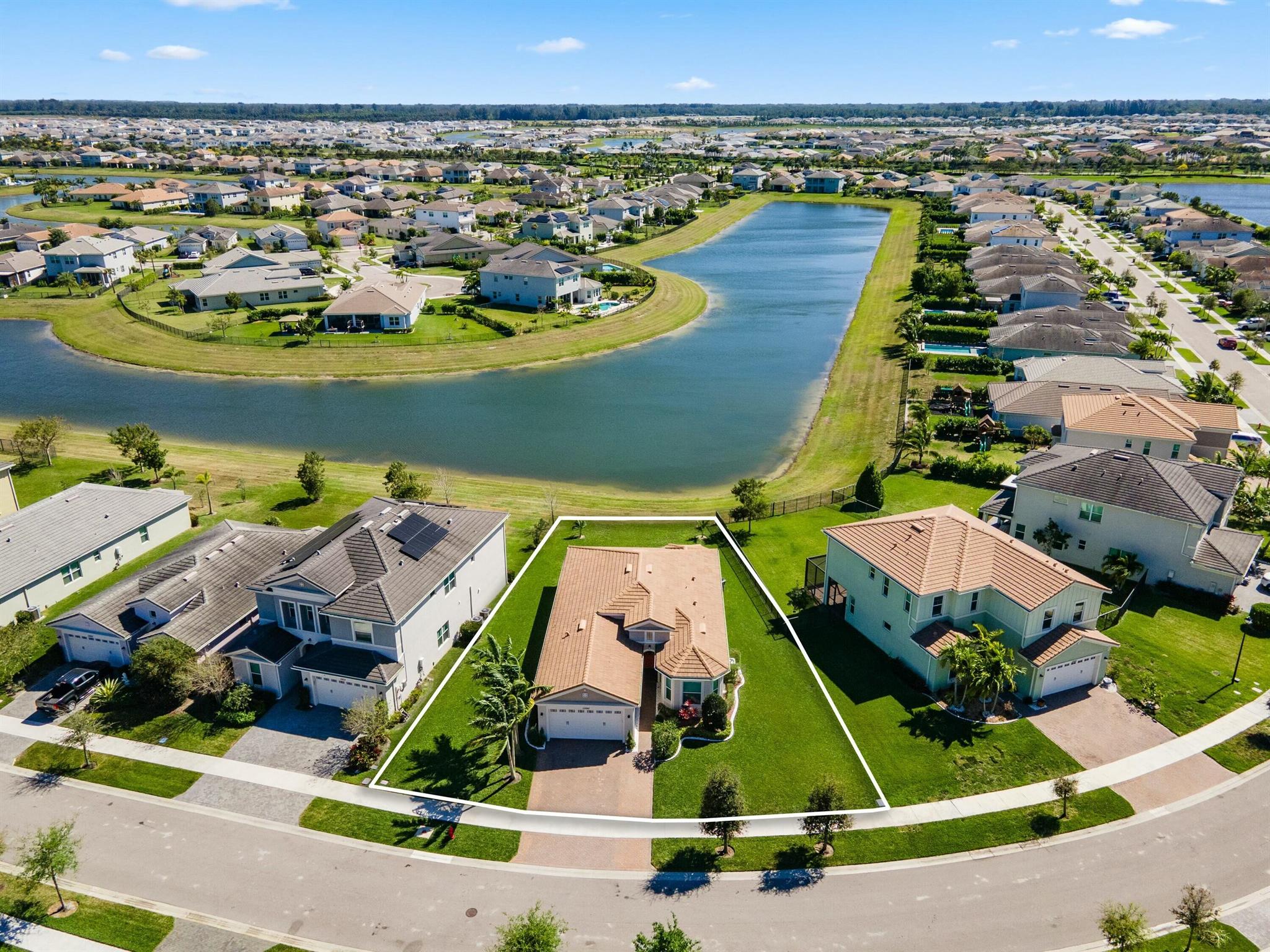 15641 Goldfinch Circle Property Photo