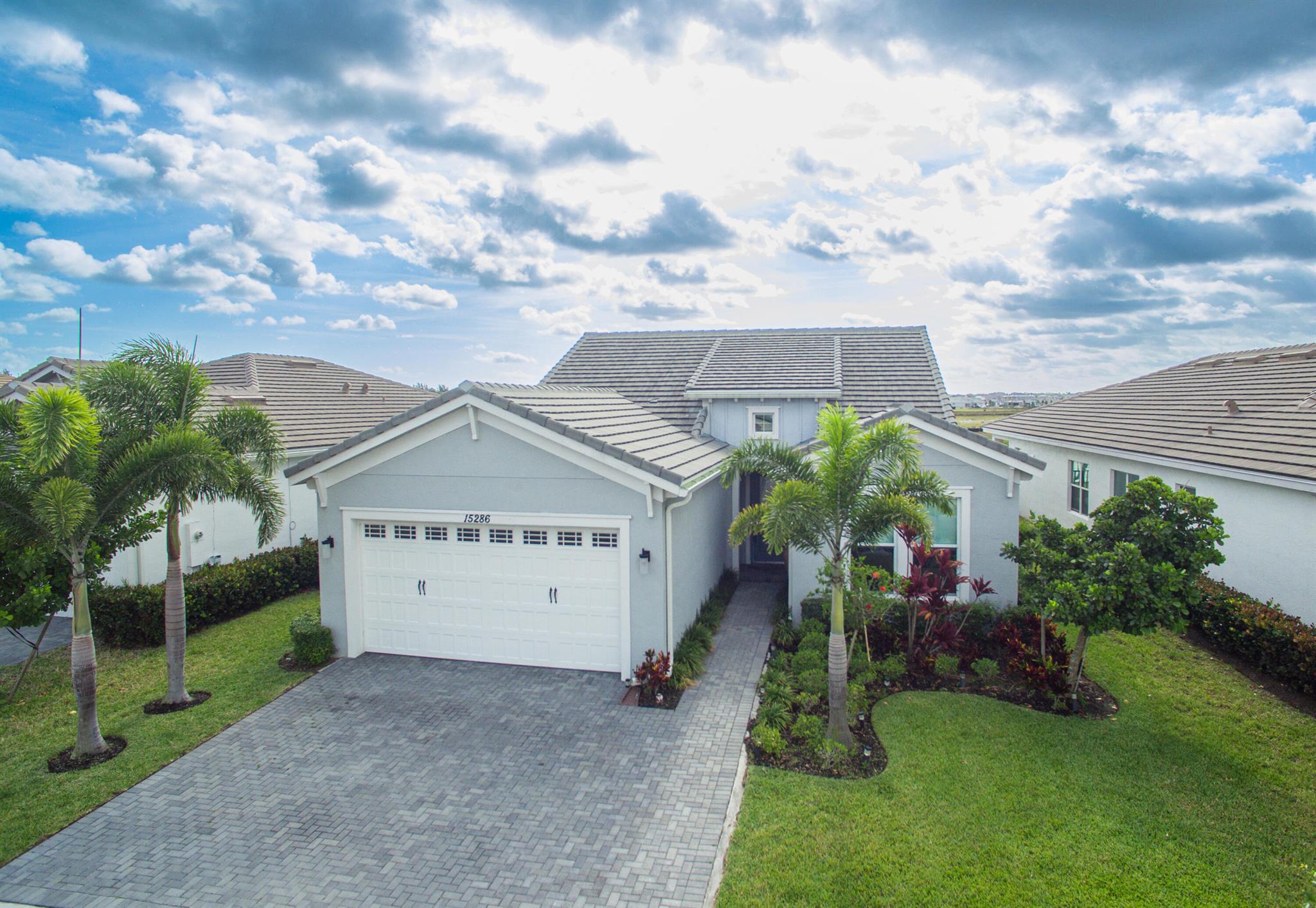 15286 Goldfinch Circle Property Photo
