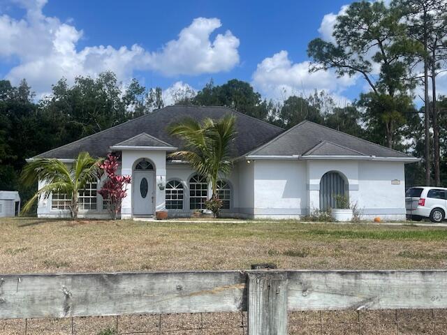 18889` W Sycamore Drive Property Photo