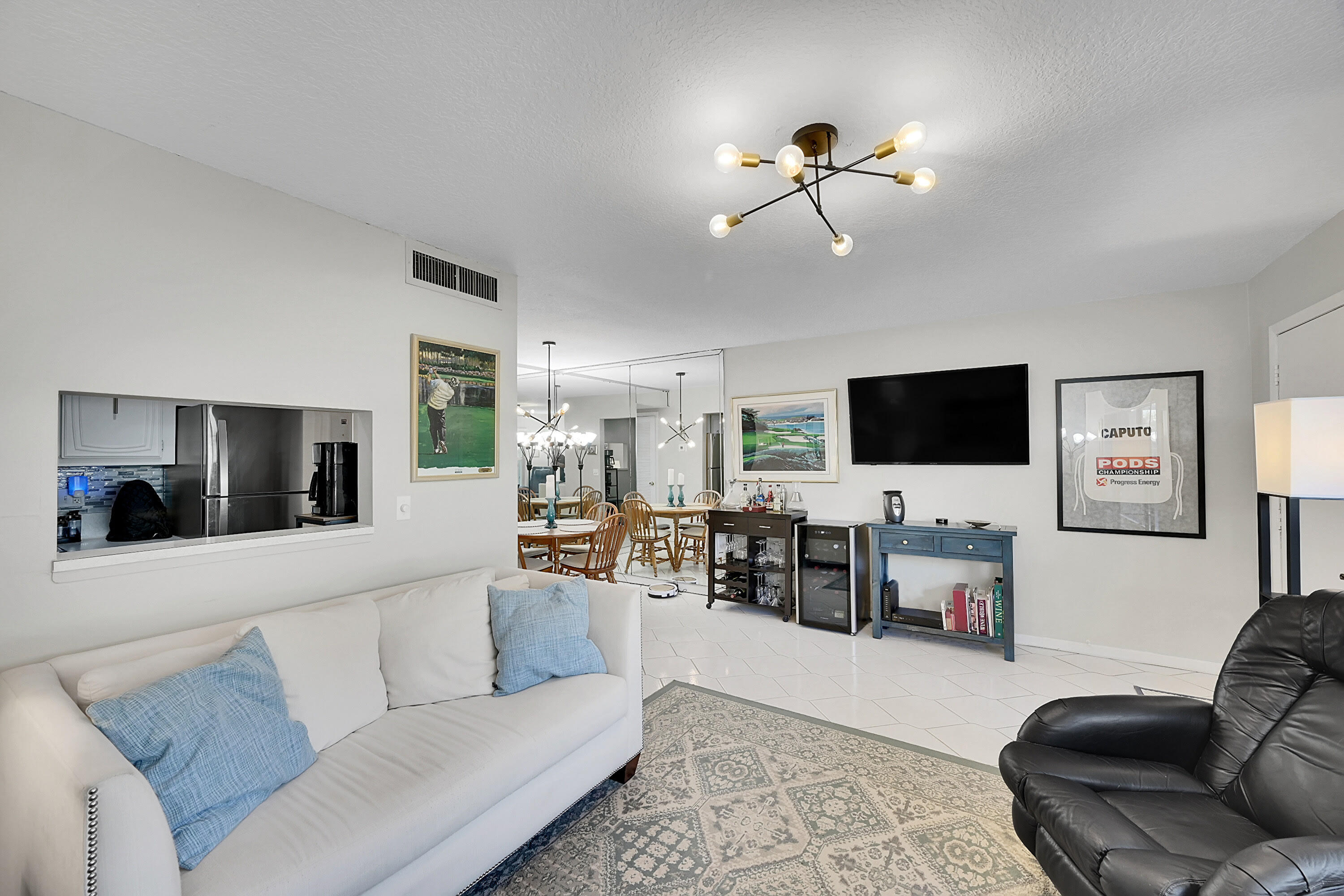 632 Snug Harbor Drive D3 Property Photo 3