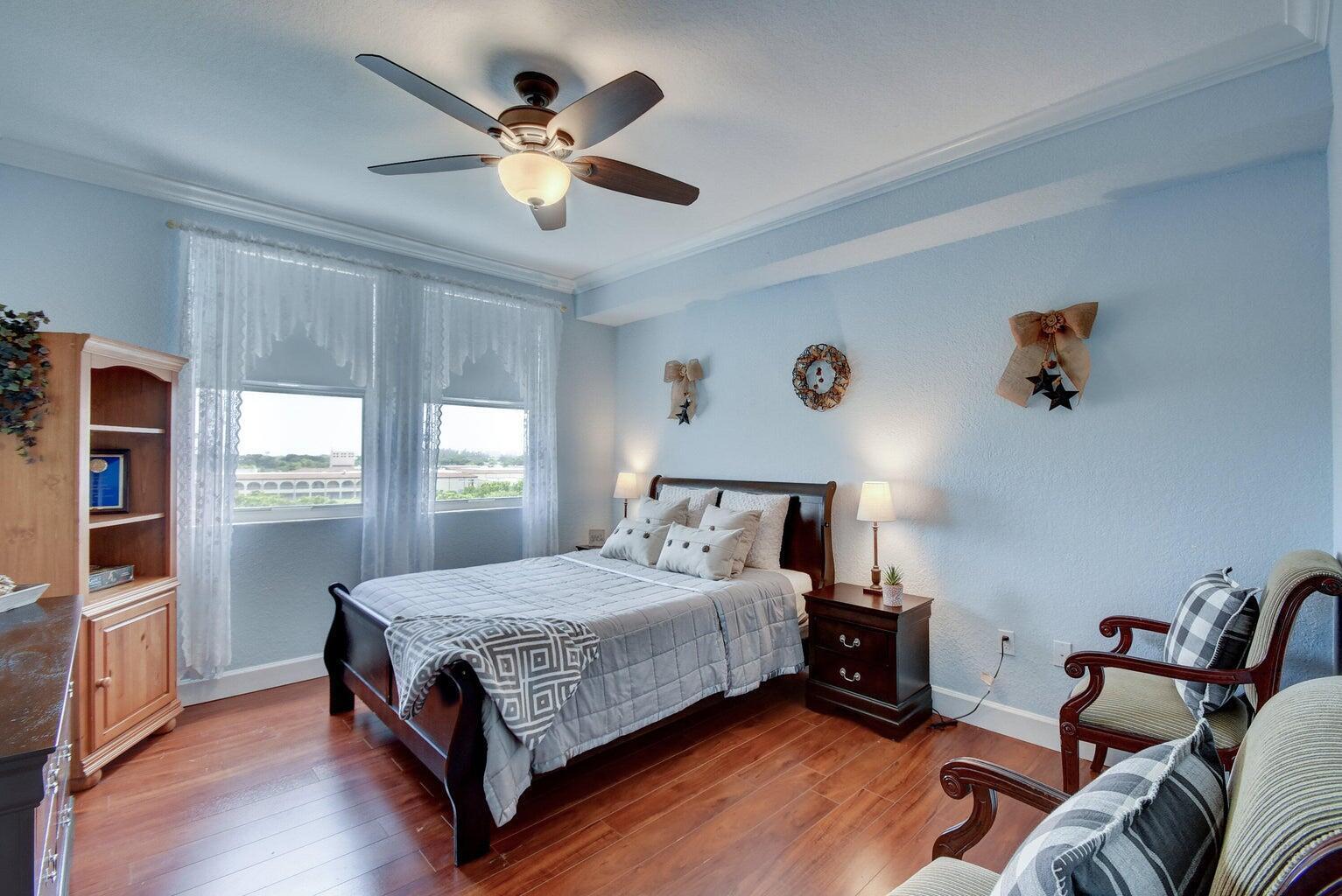 1660 Renaissance Commons Blvd 2615 Property Photo 9