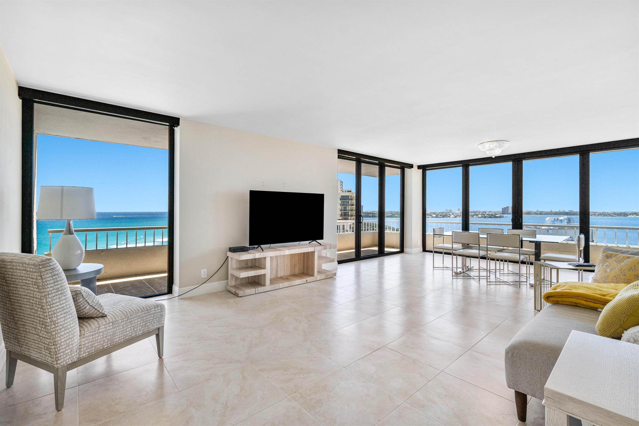 5510 N Ocean Drive 15-b Property Photo 5