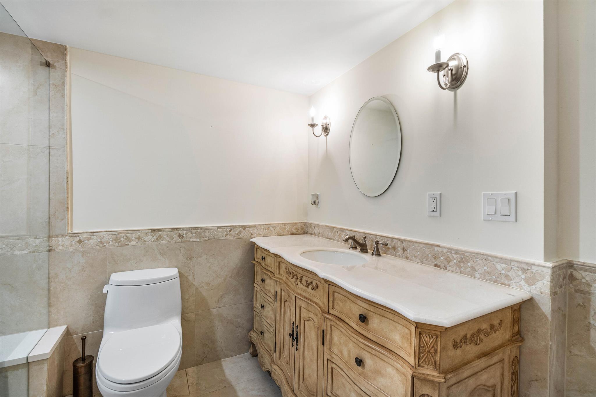 5510 N Ocean Drive 15-b Property Photo 24