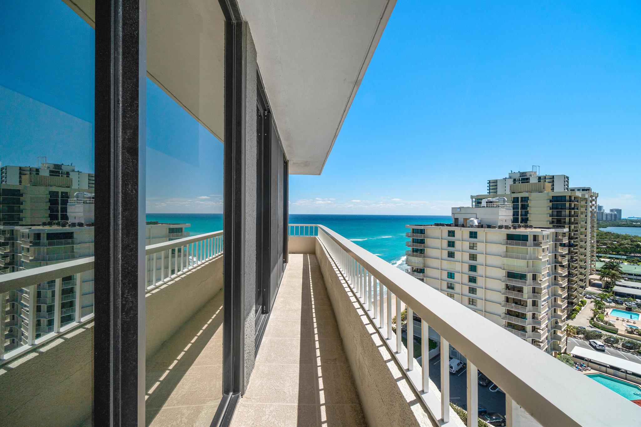 5510 N Ocean Drive 15-b Property Photo 57